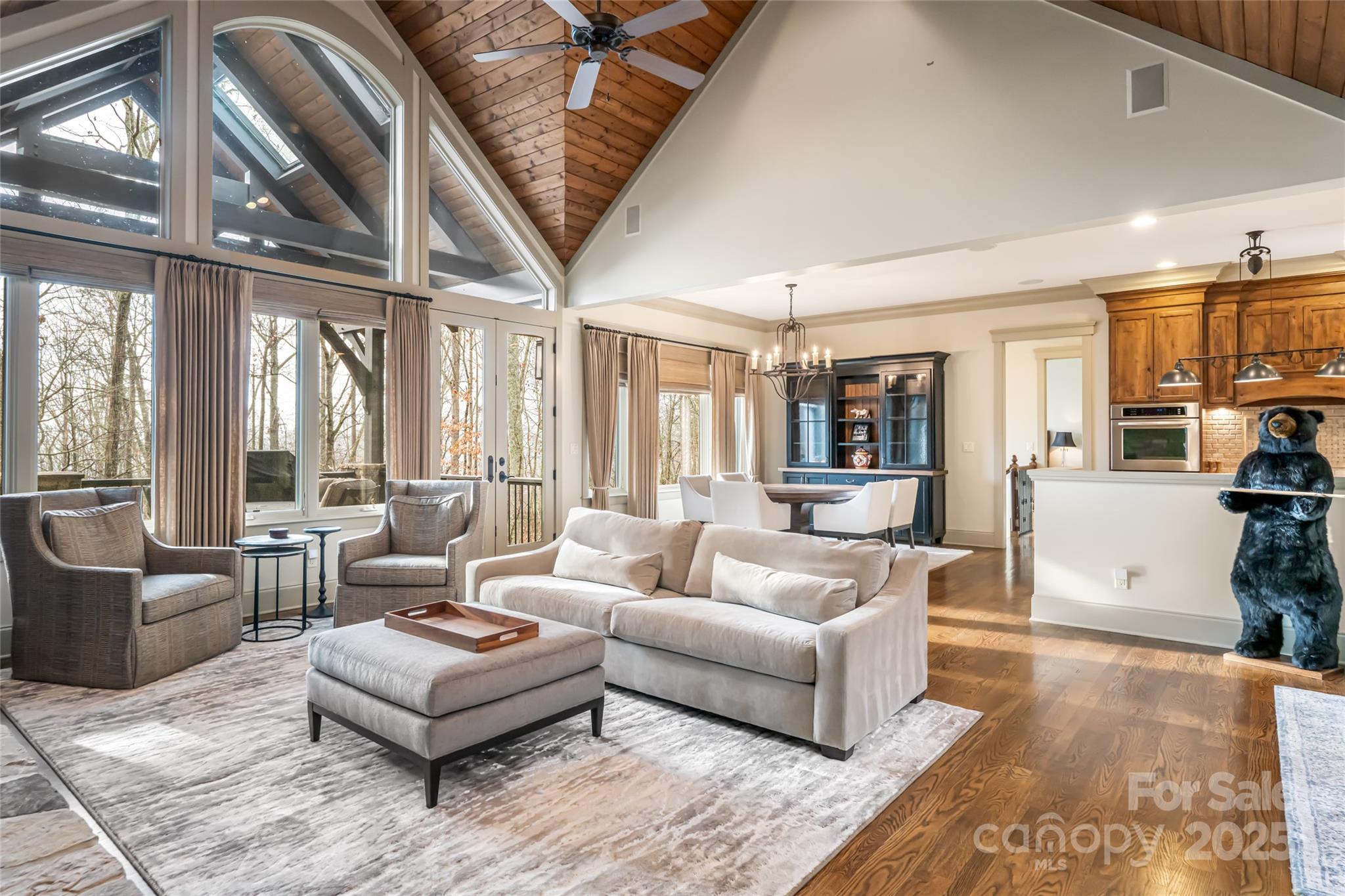 2 Cherokee Orchard Court