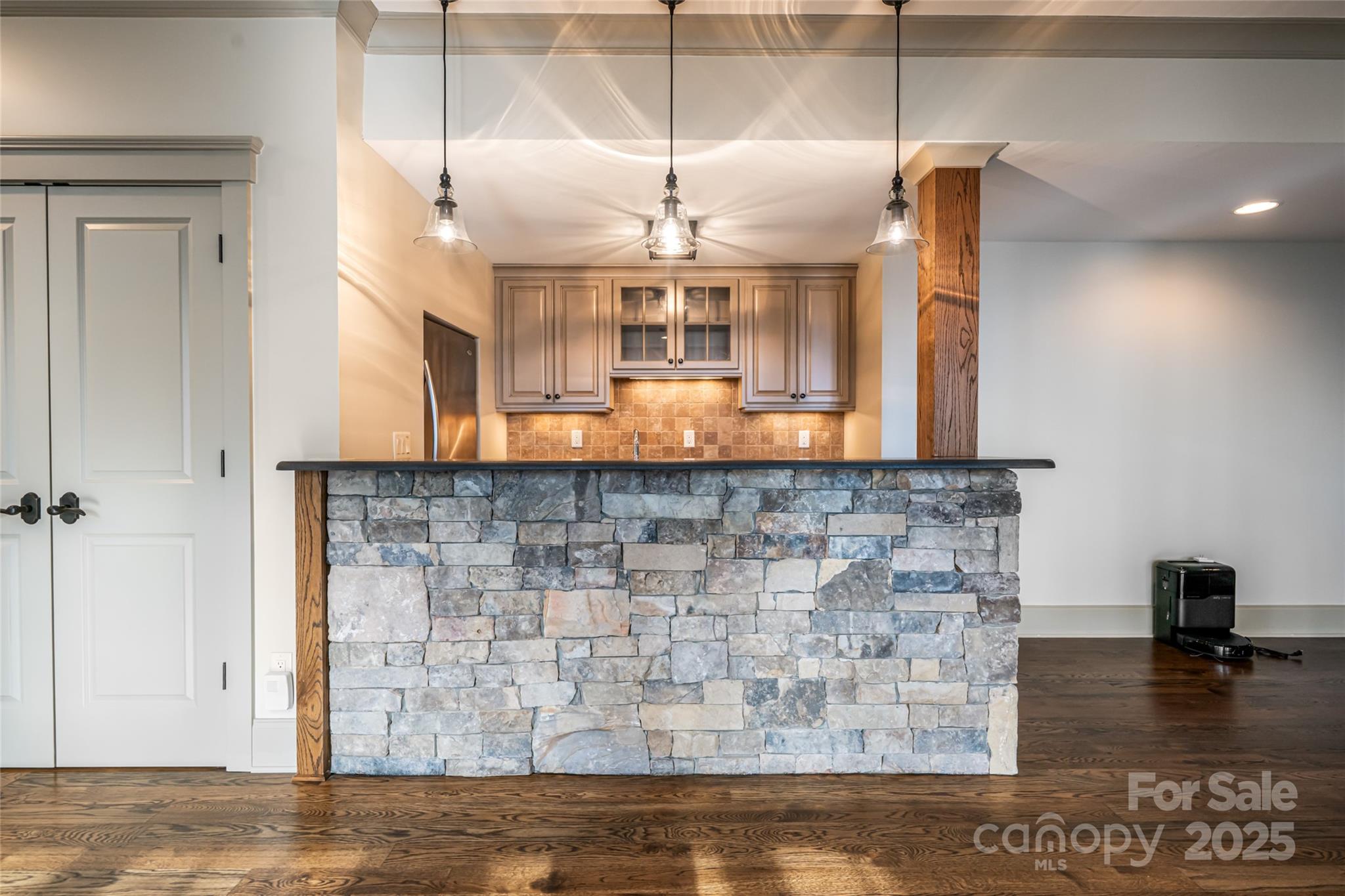 2 Cherokee Orchard Court