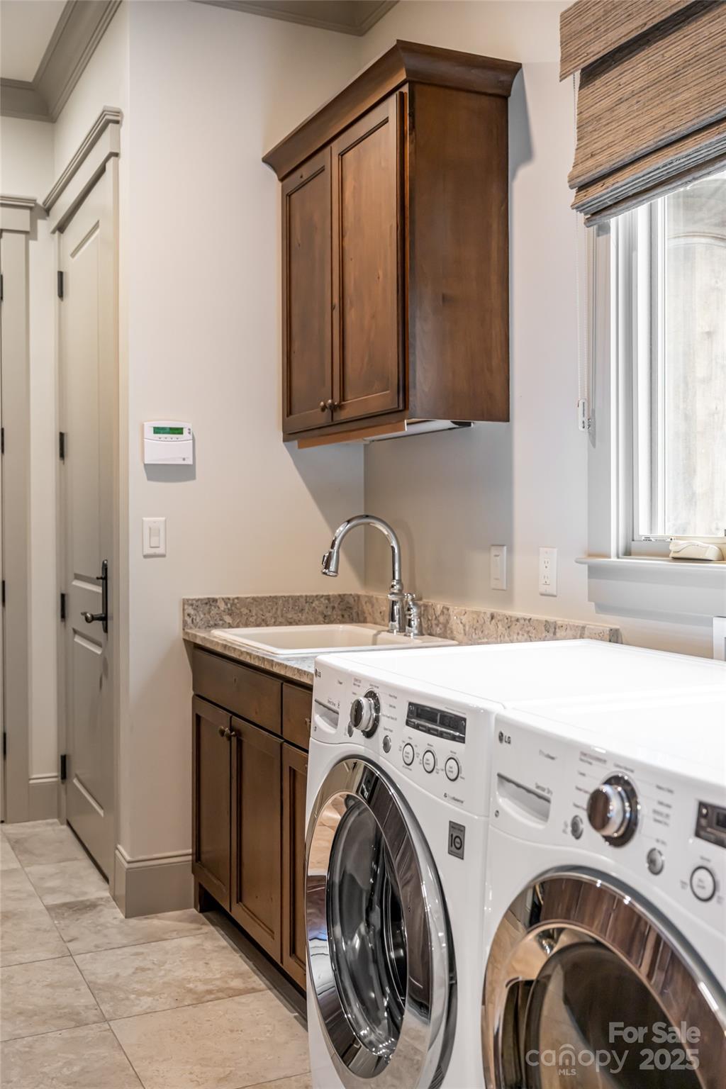 2 Cherokee Orchard Court