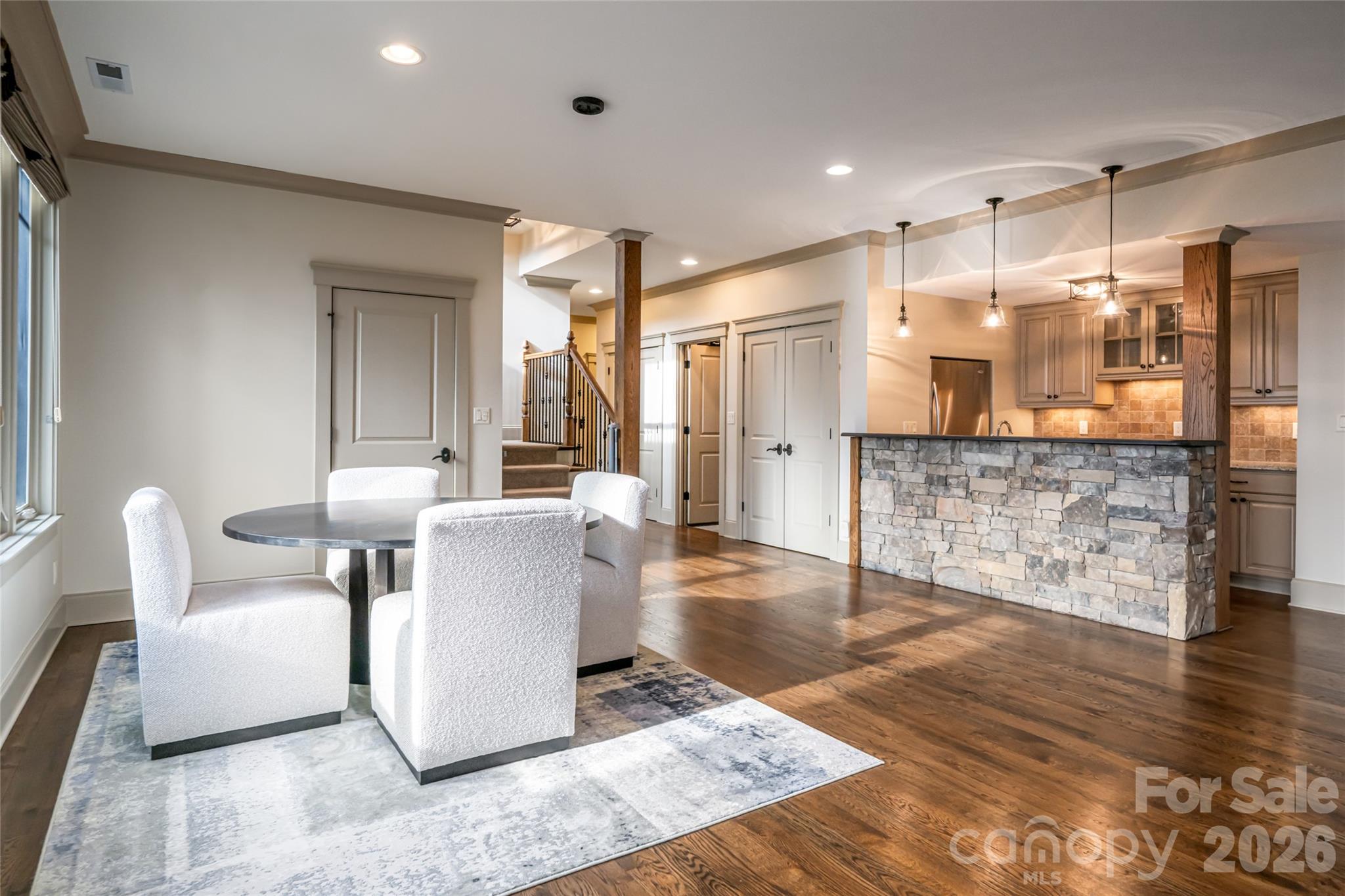 2 Cherokee Orchard Court