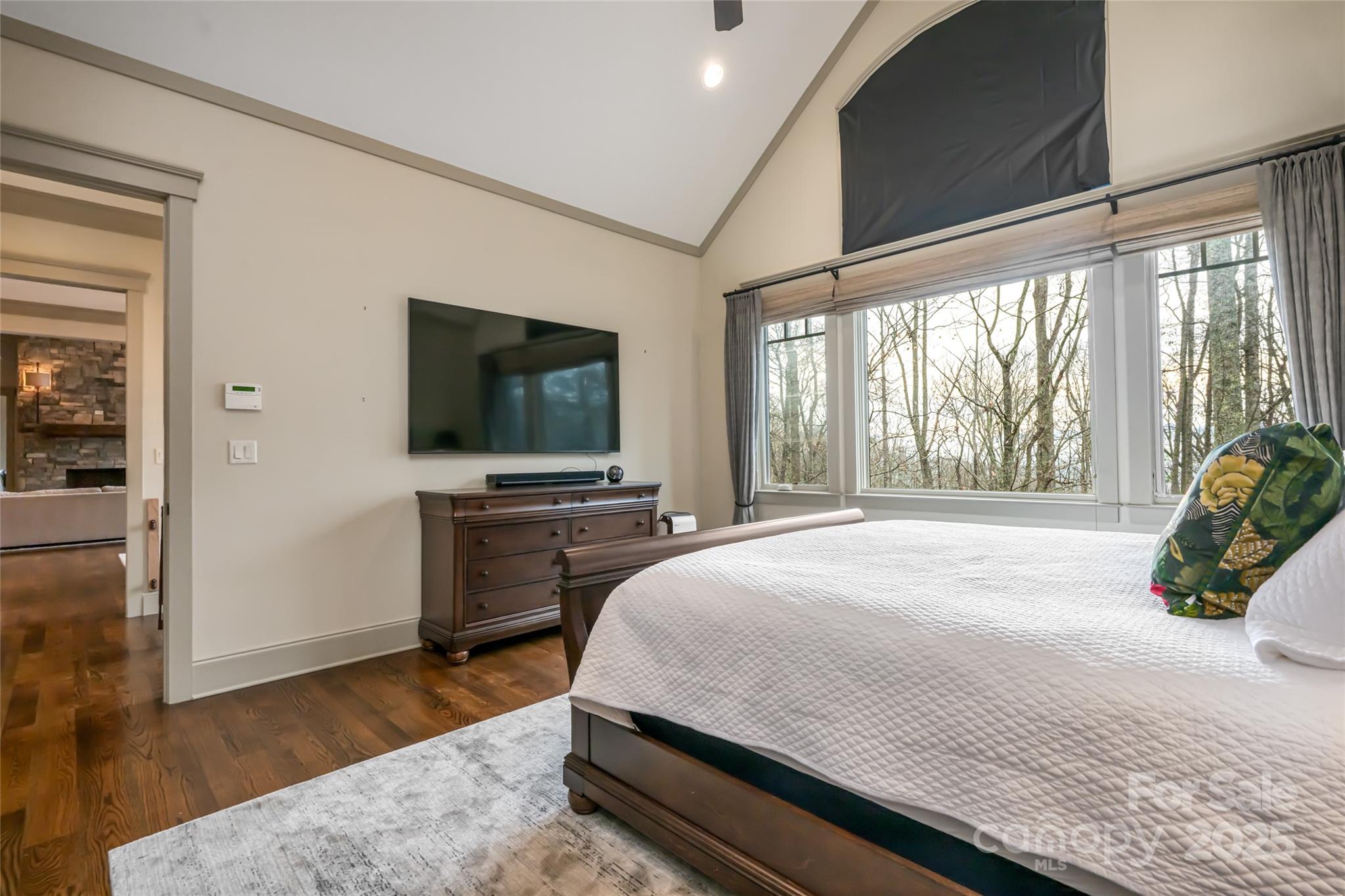 2 Cherokee Orchard Court