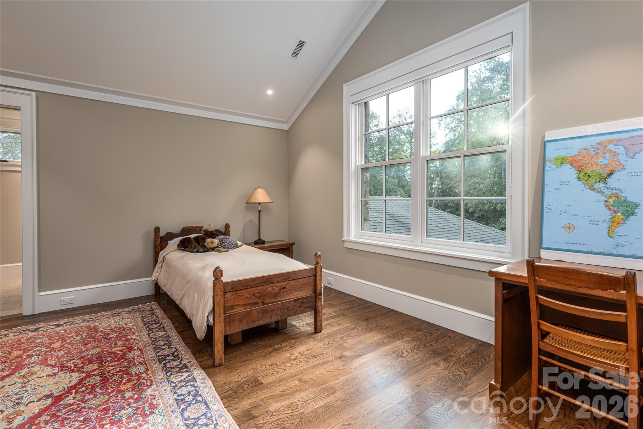 402 Vanderbilt Road