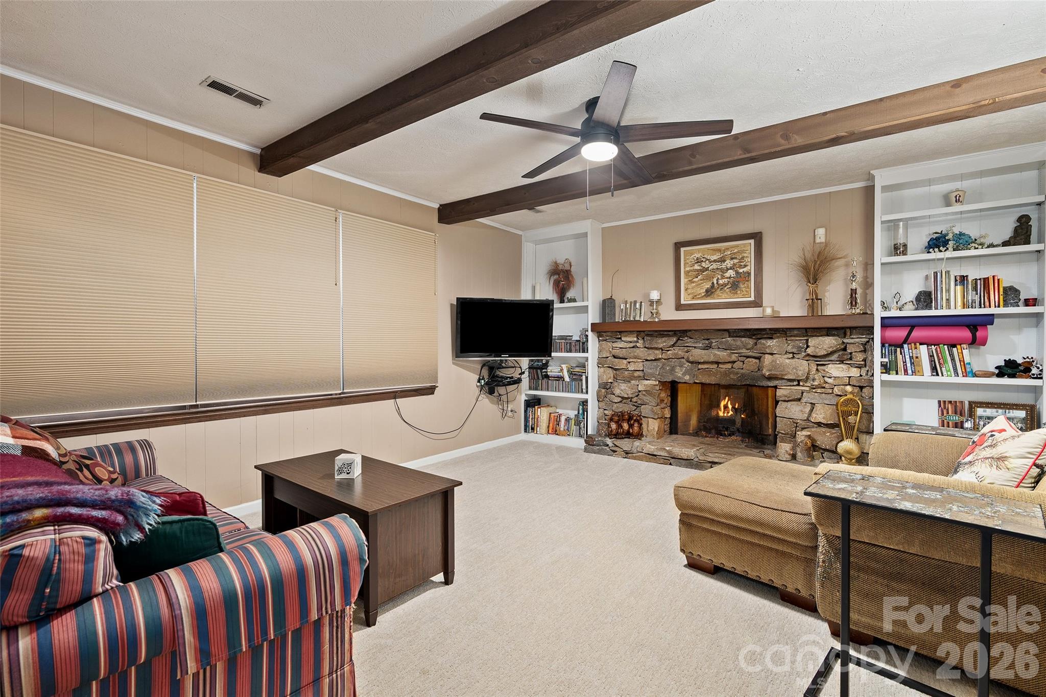 3017 Chestnut Tree Road