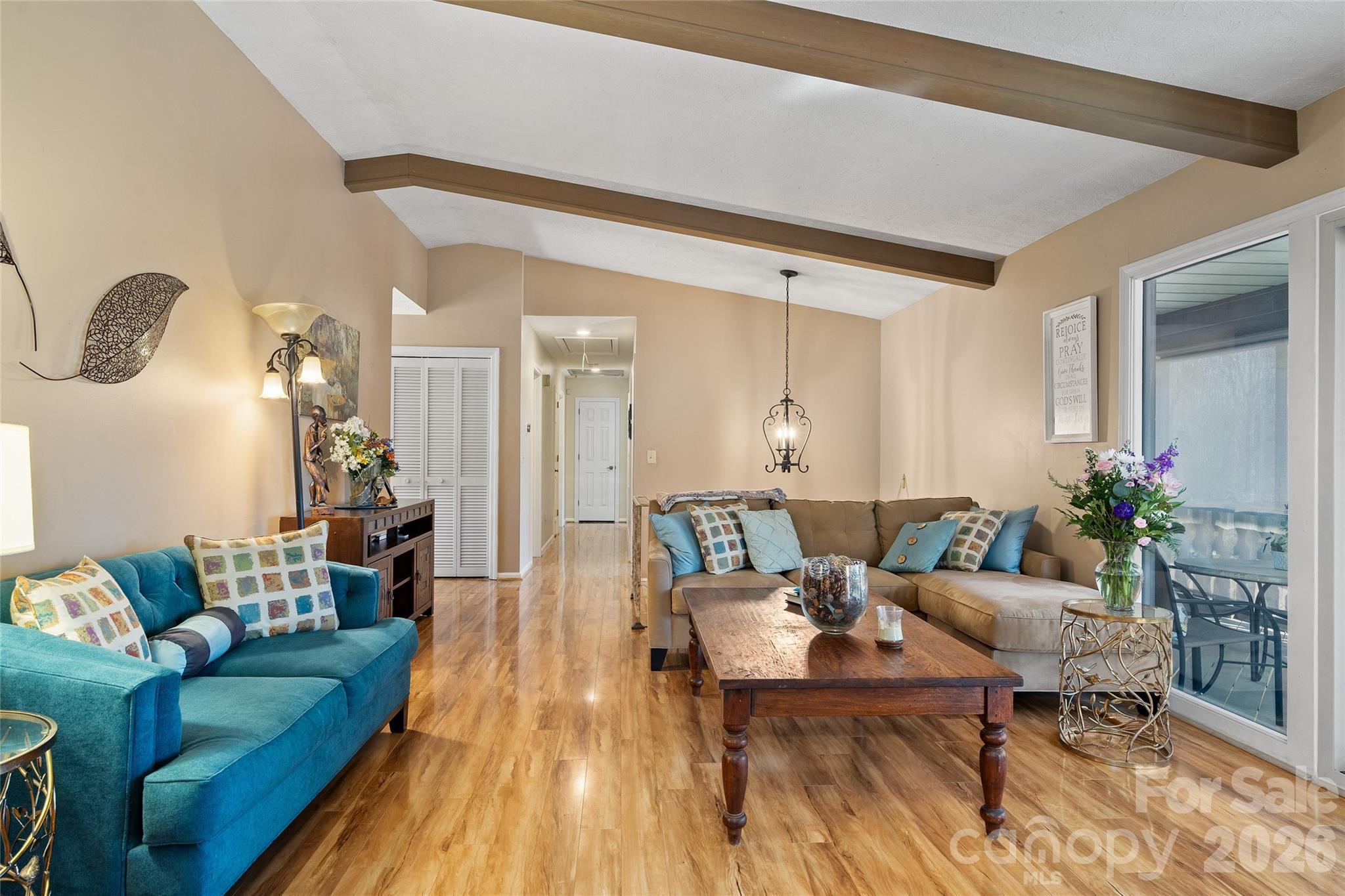 3017 Chestnut Tree Road