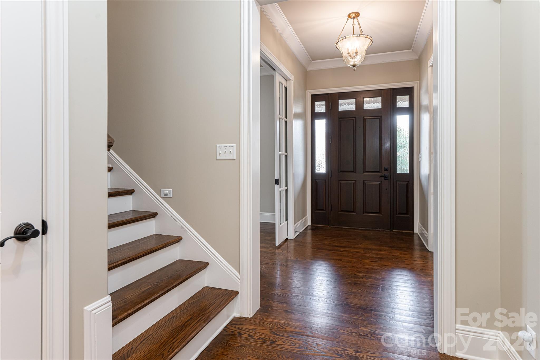 5 Cleftridge Court