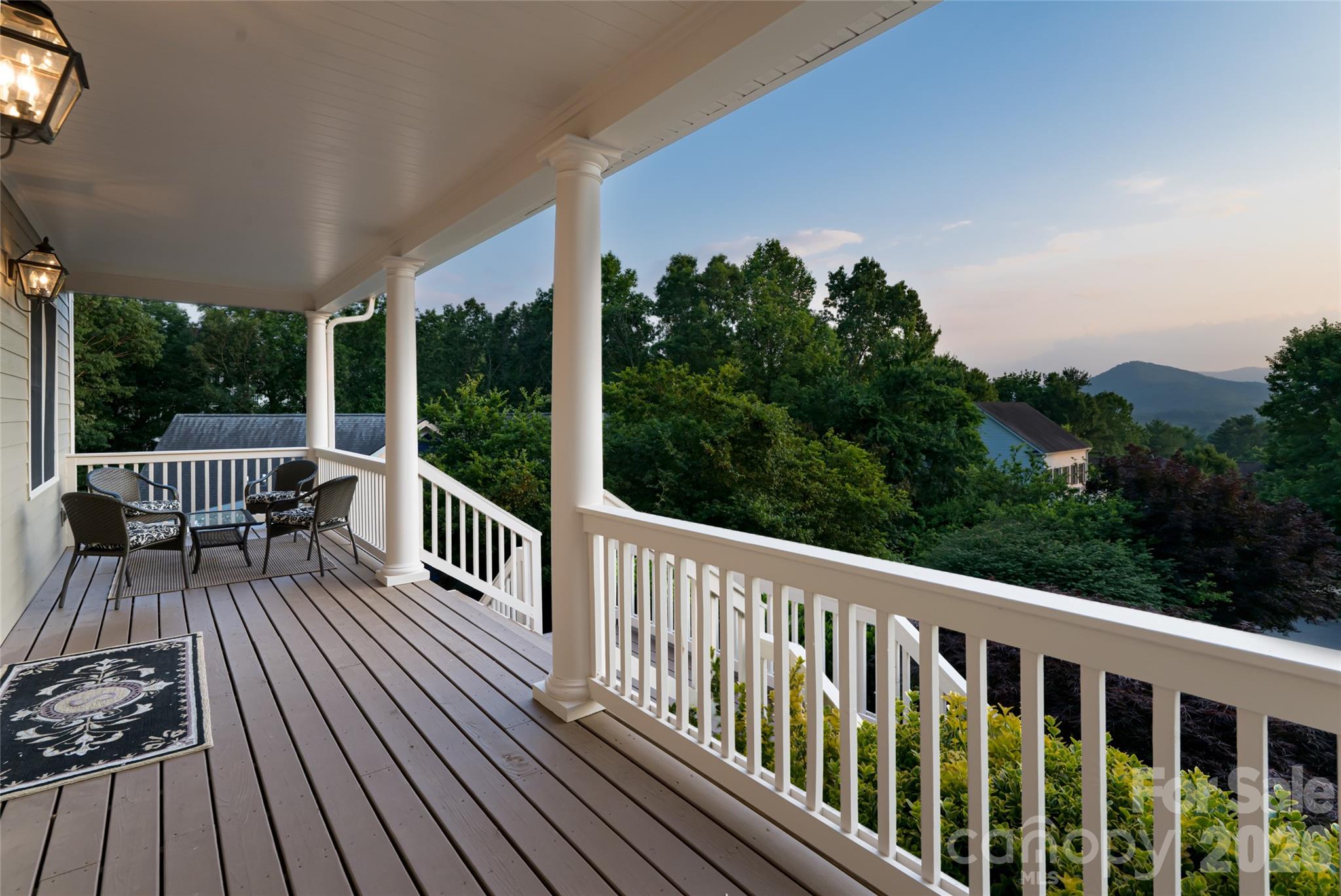 22 Rosebay Lane