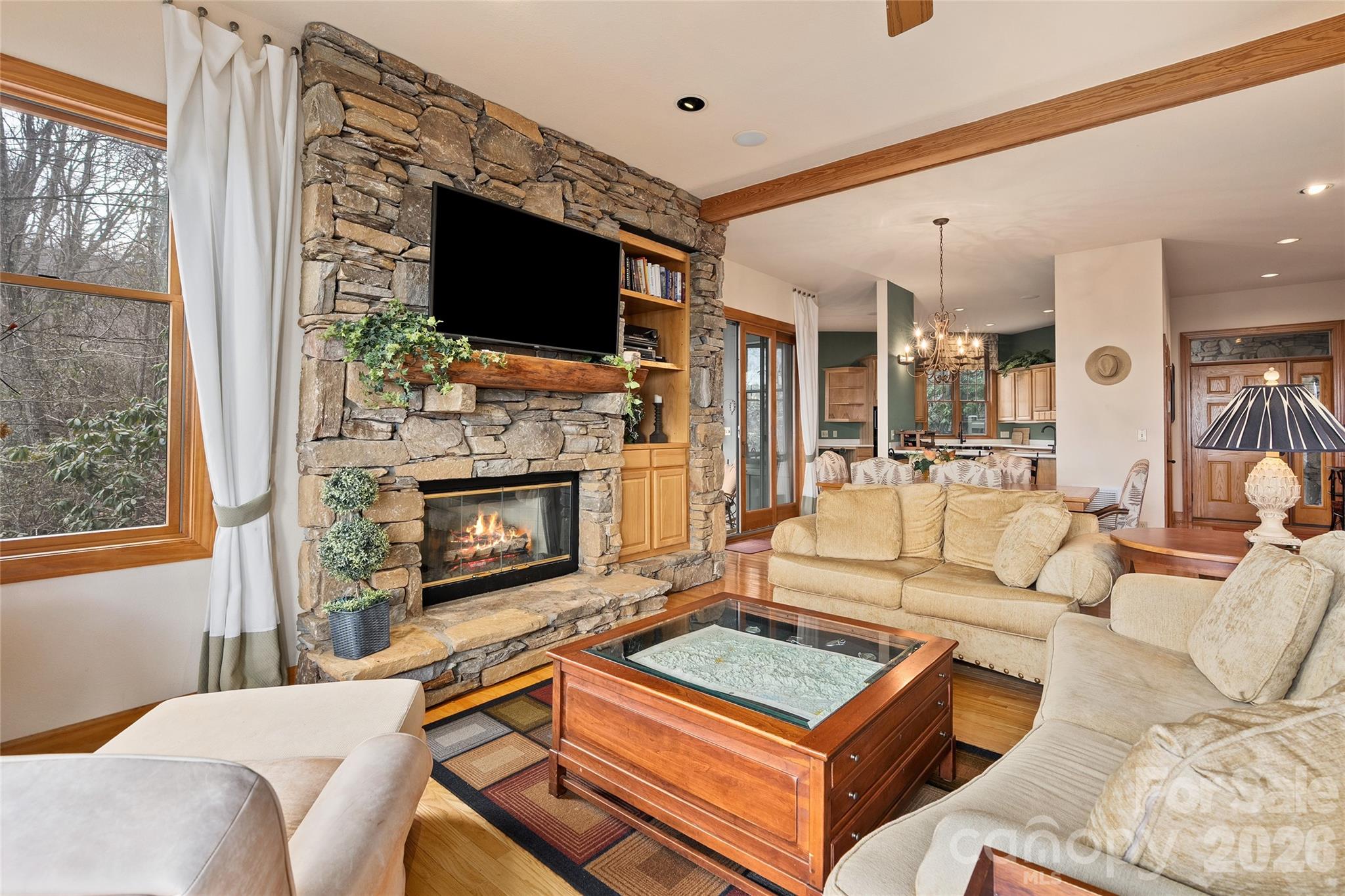 121 Stoney Falls Loop