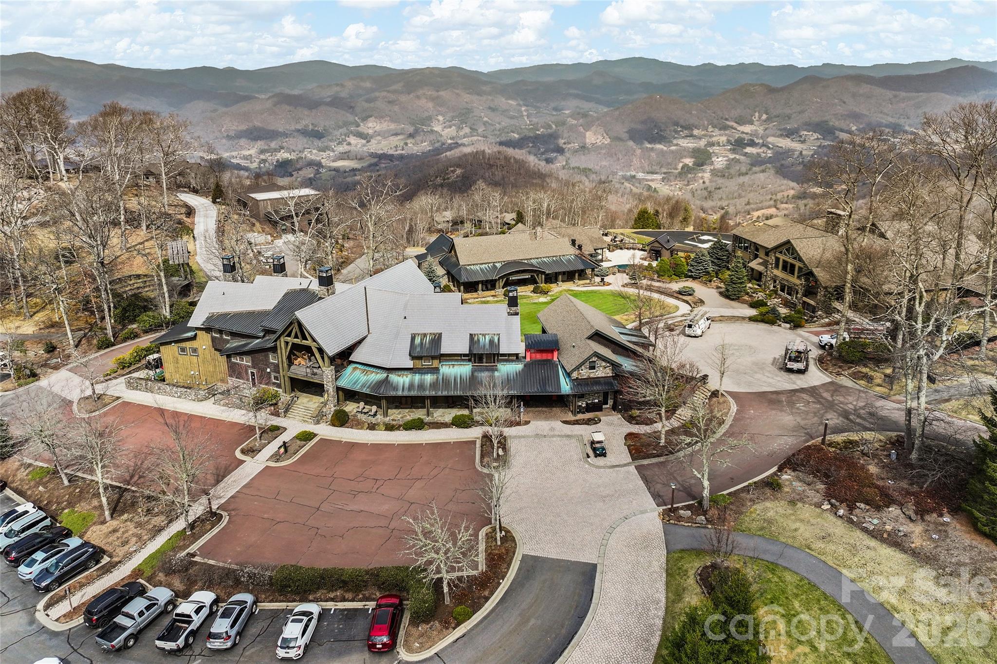 121 Stoney Falls Loop