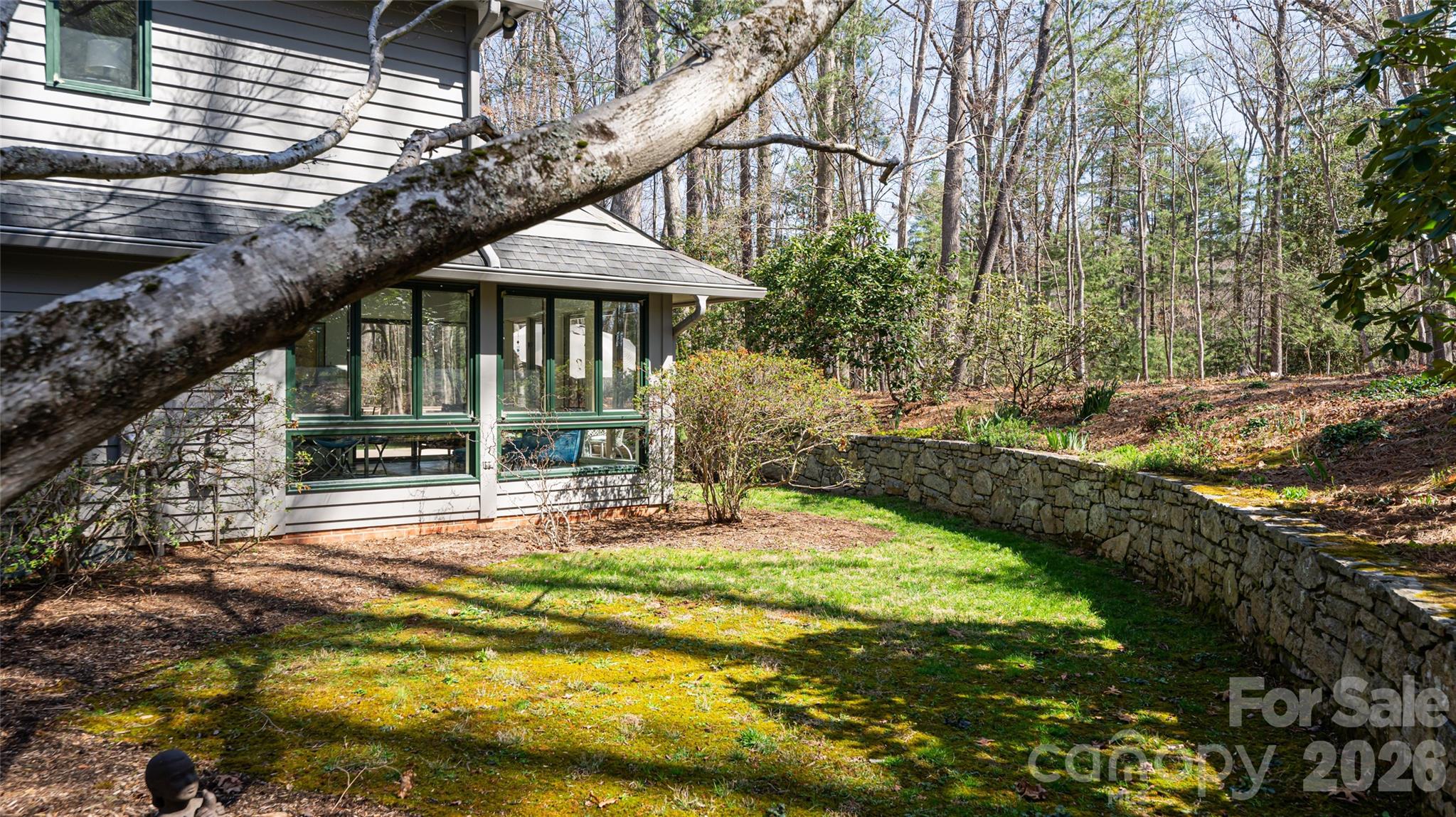 12 Stuyvesant Crescent