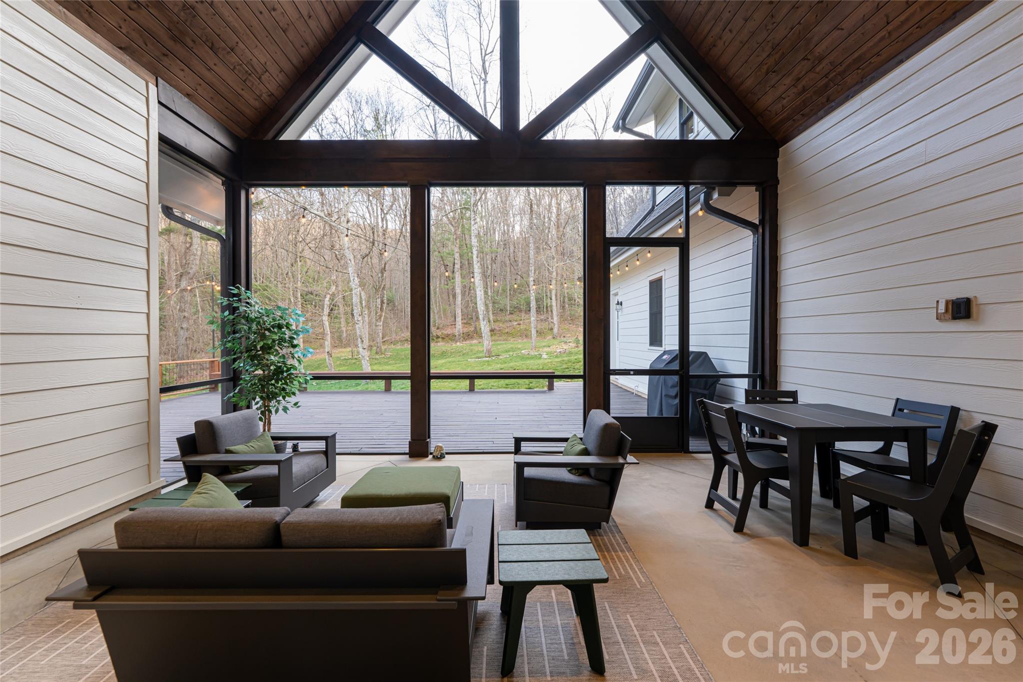 450 Barrington Drive