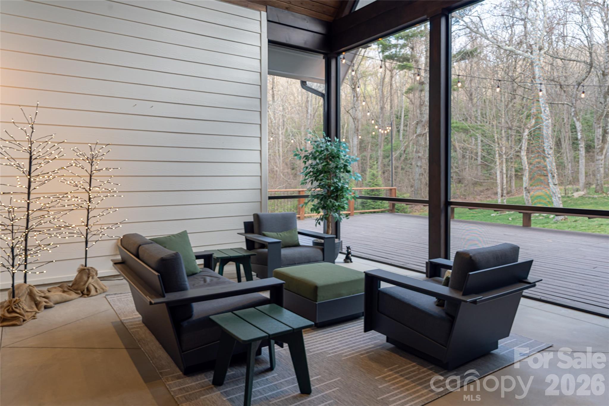 450 Barrington Drive