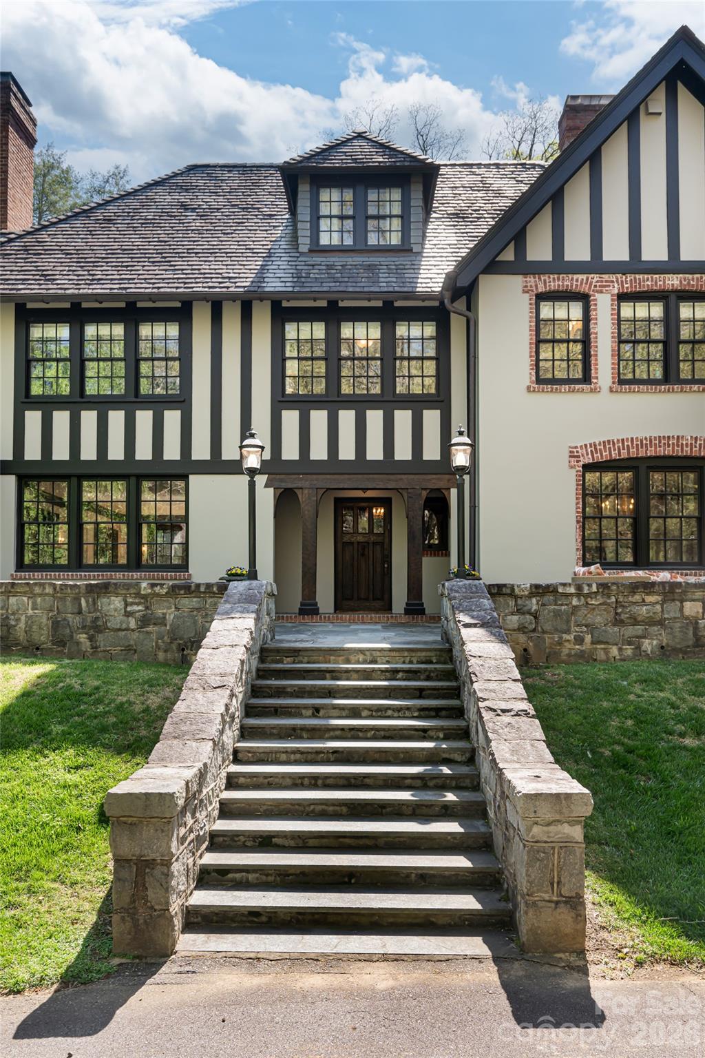 30 Cedarcliff Road