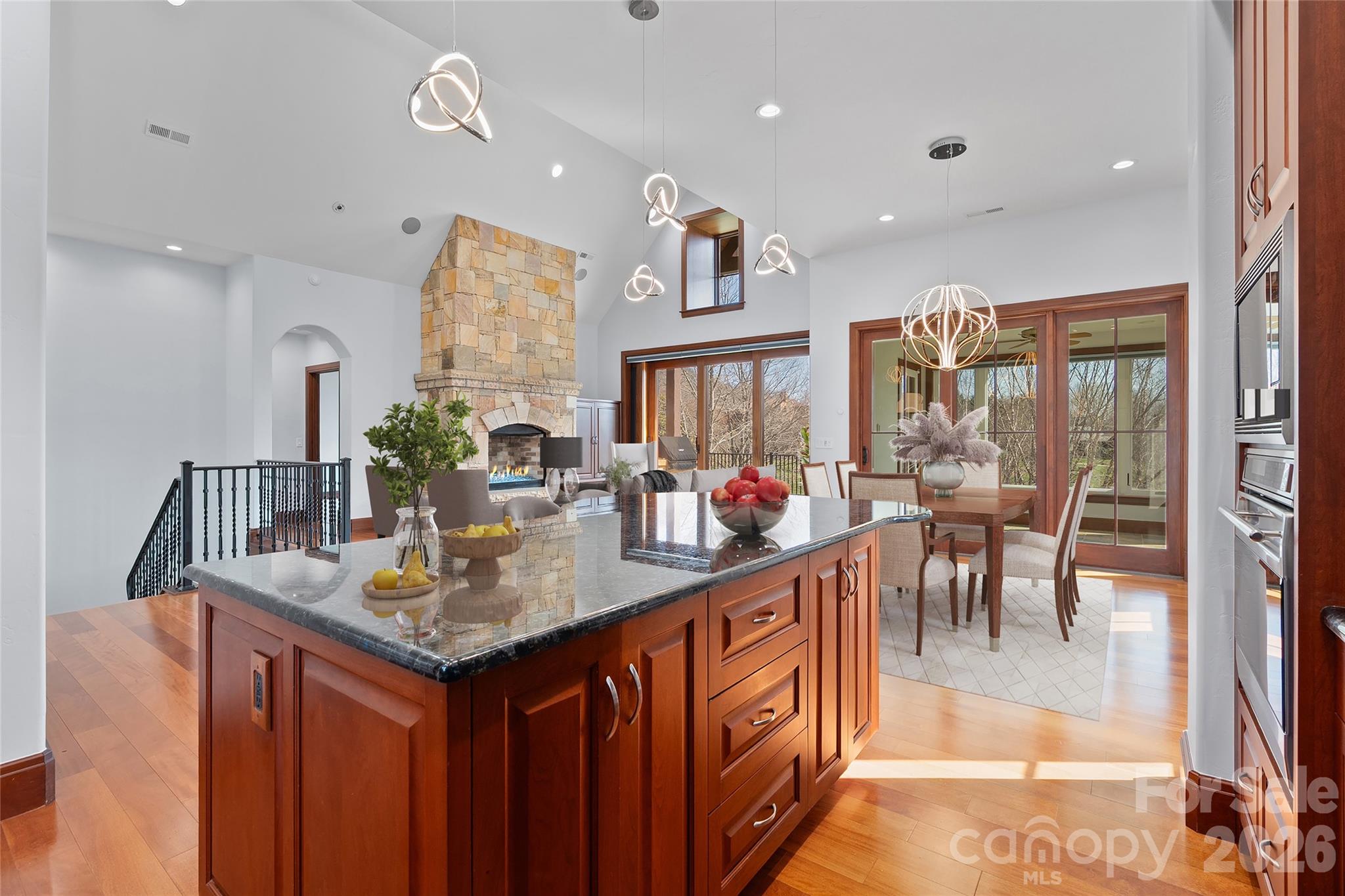34 Foxbridge Way