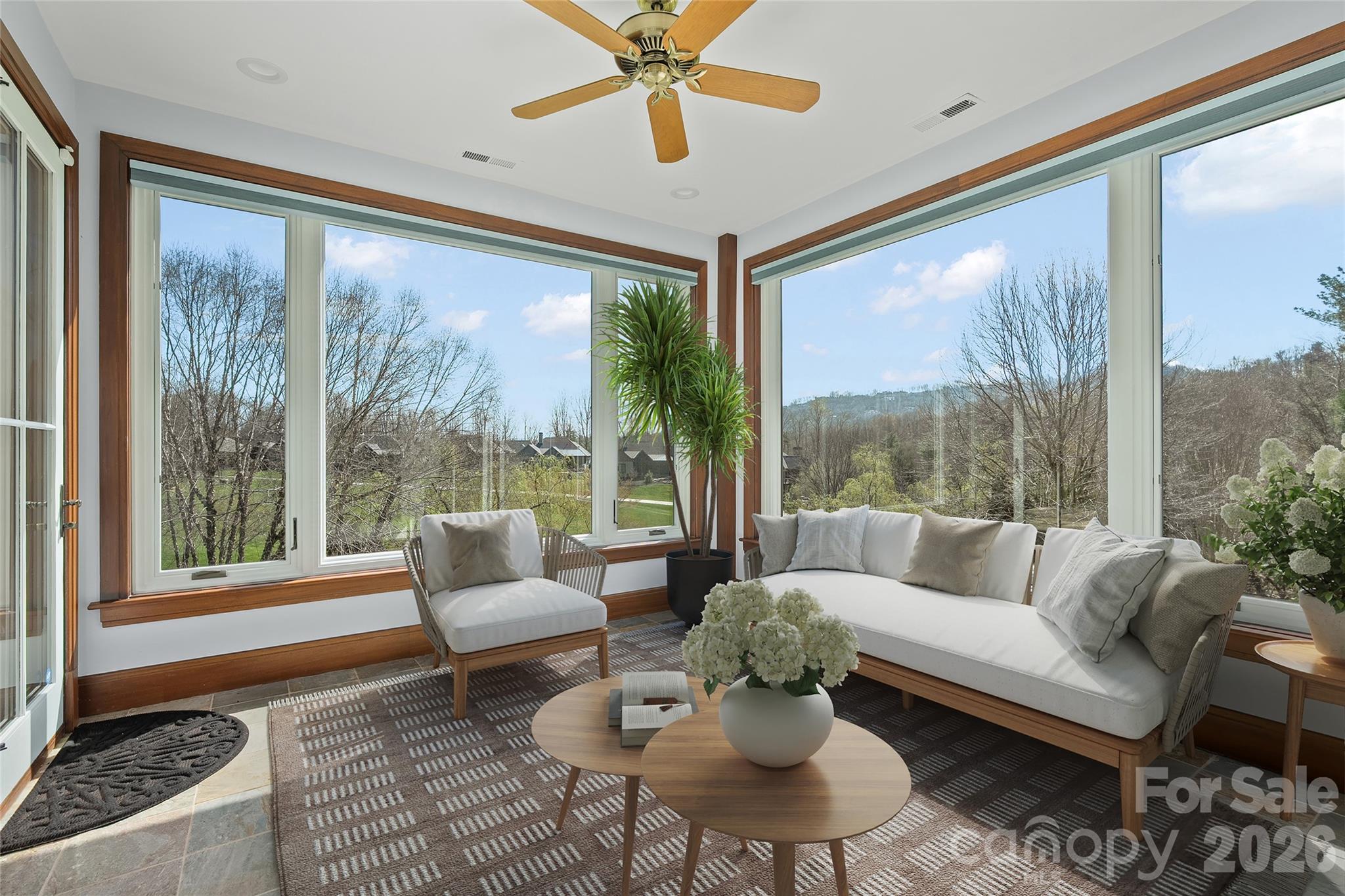 34 Foxbridge Way