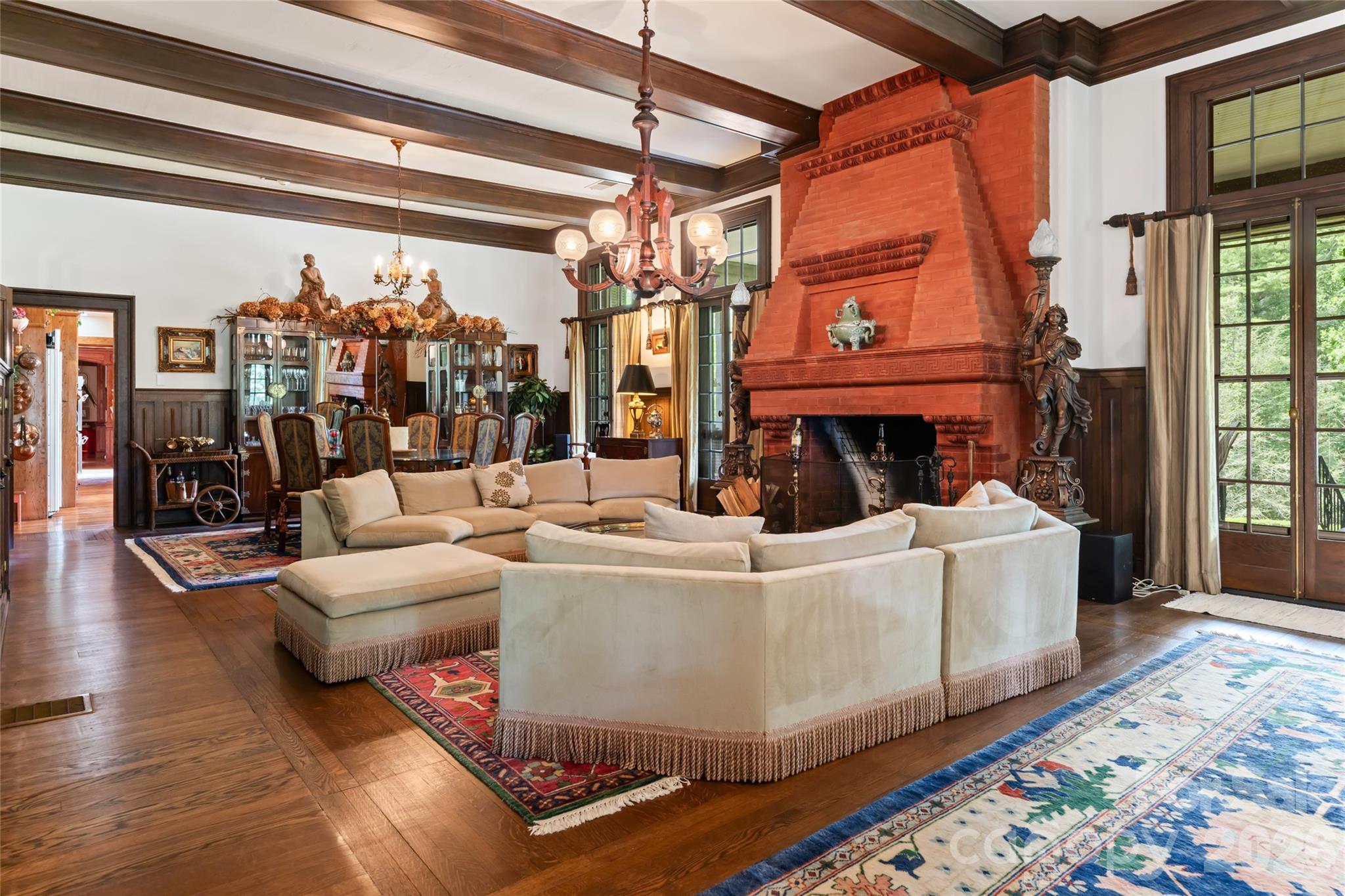 2531 Little River Road