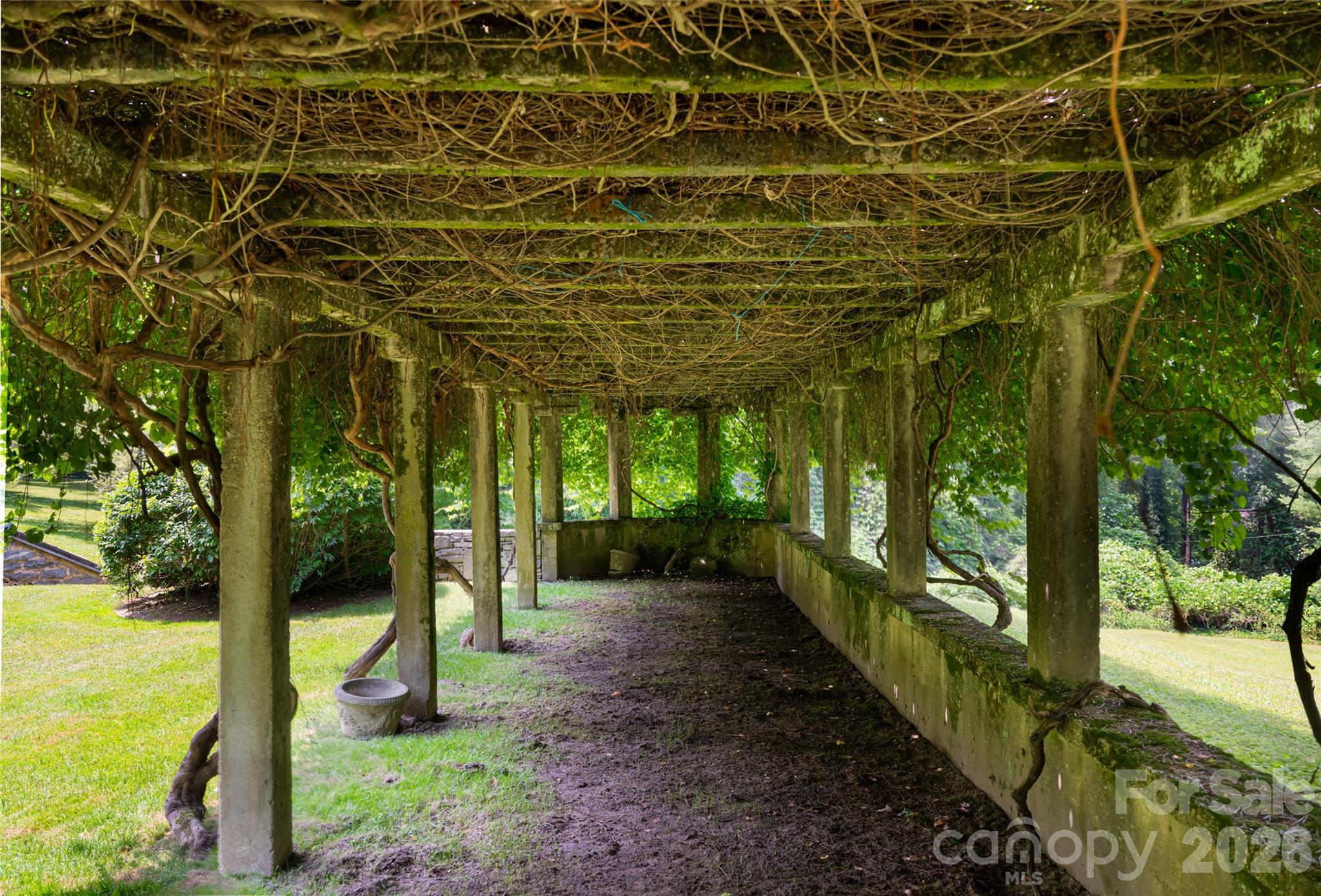 2531 Little River Road