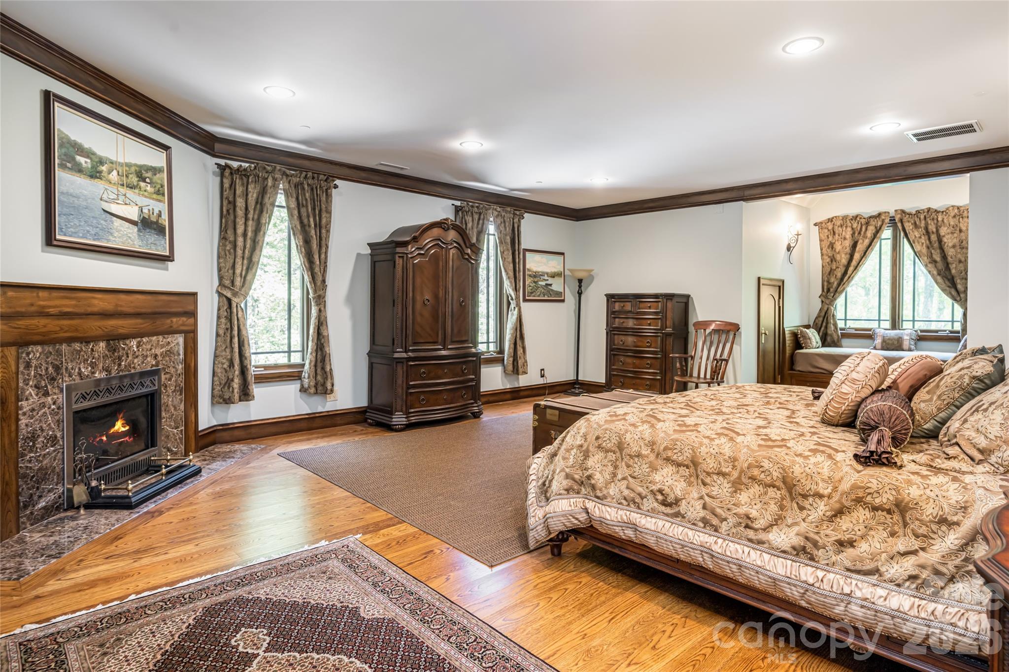 14 Walnut Drive