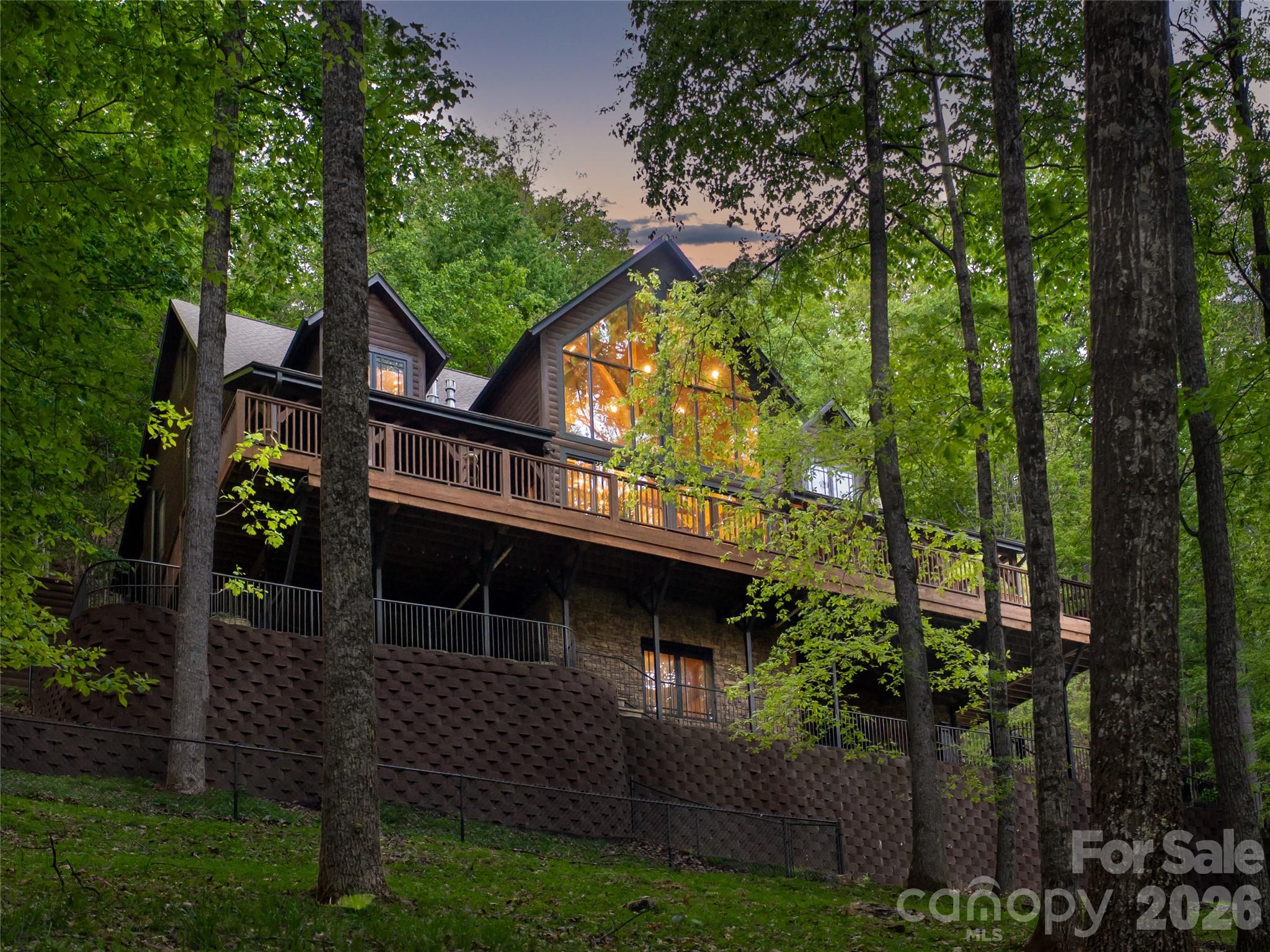 14 Walnut Drive
