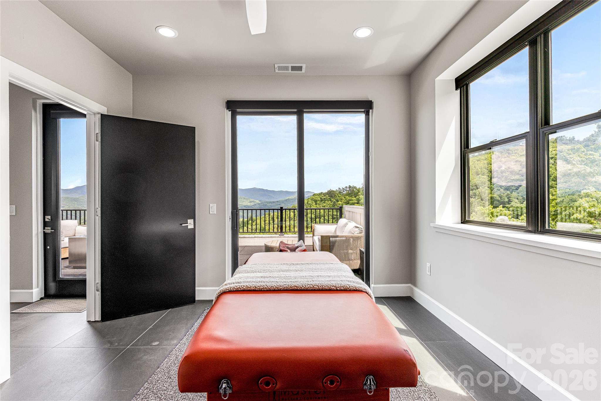 840 Fontana Trace Drive