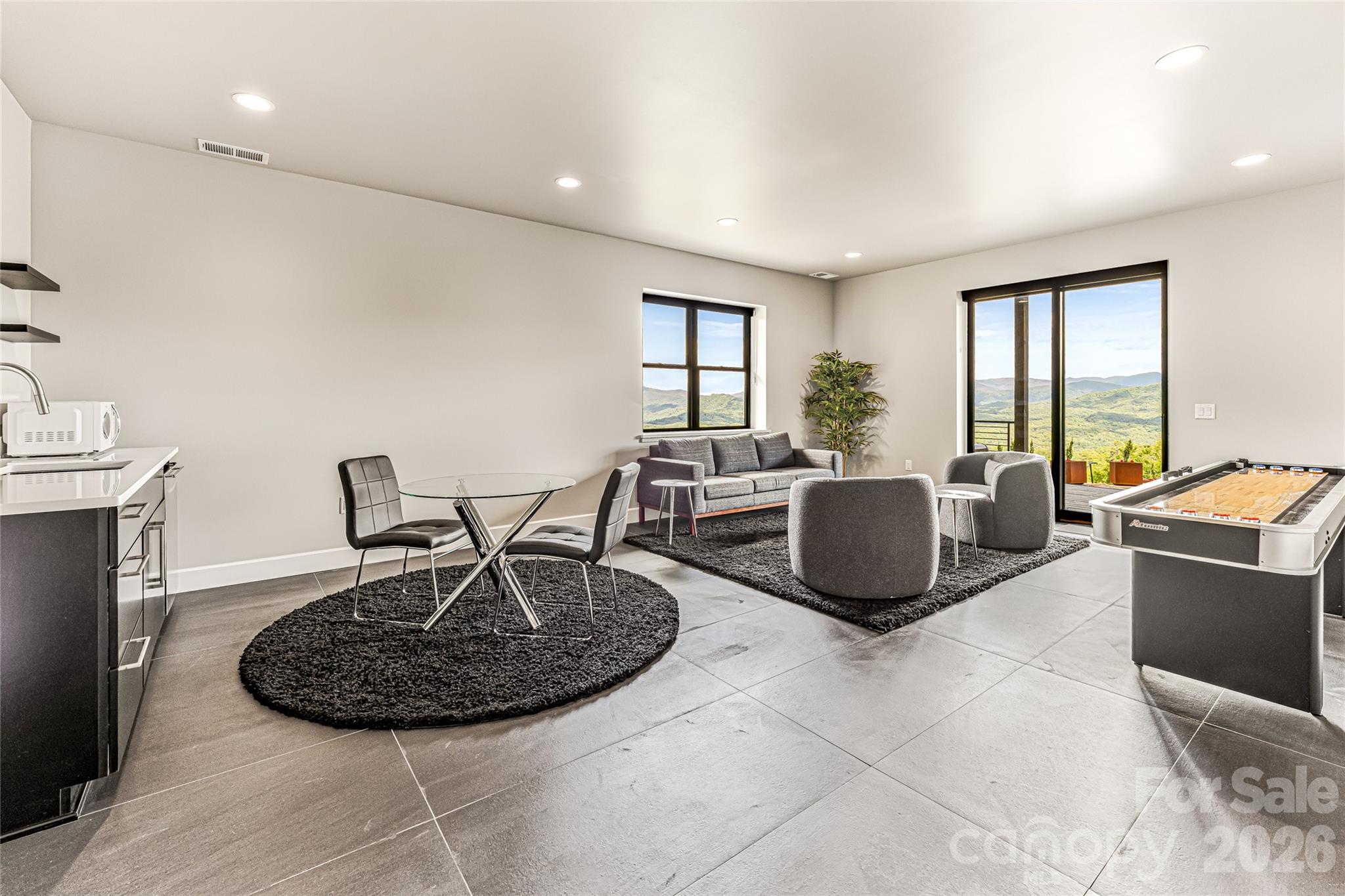 840 Fontana Trace Drive