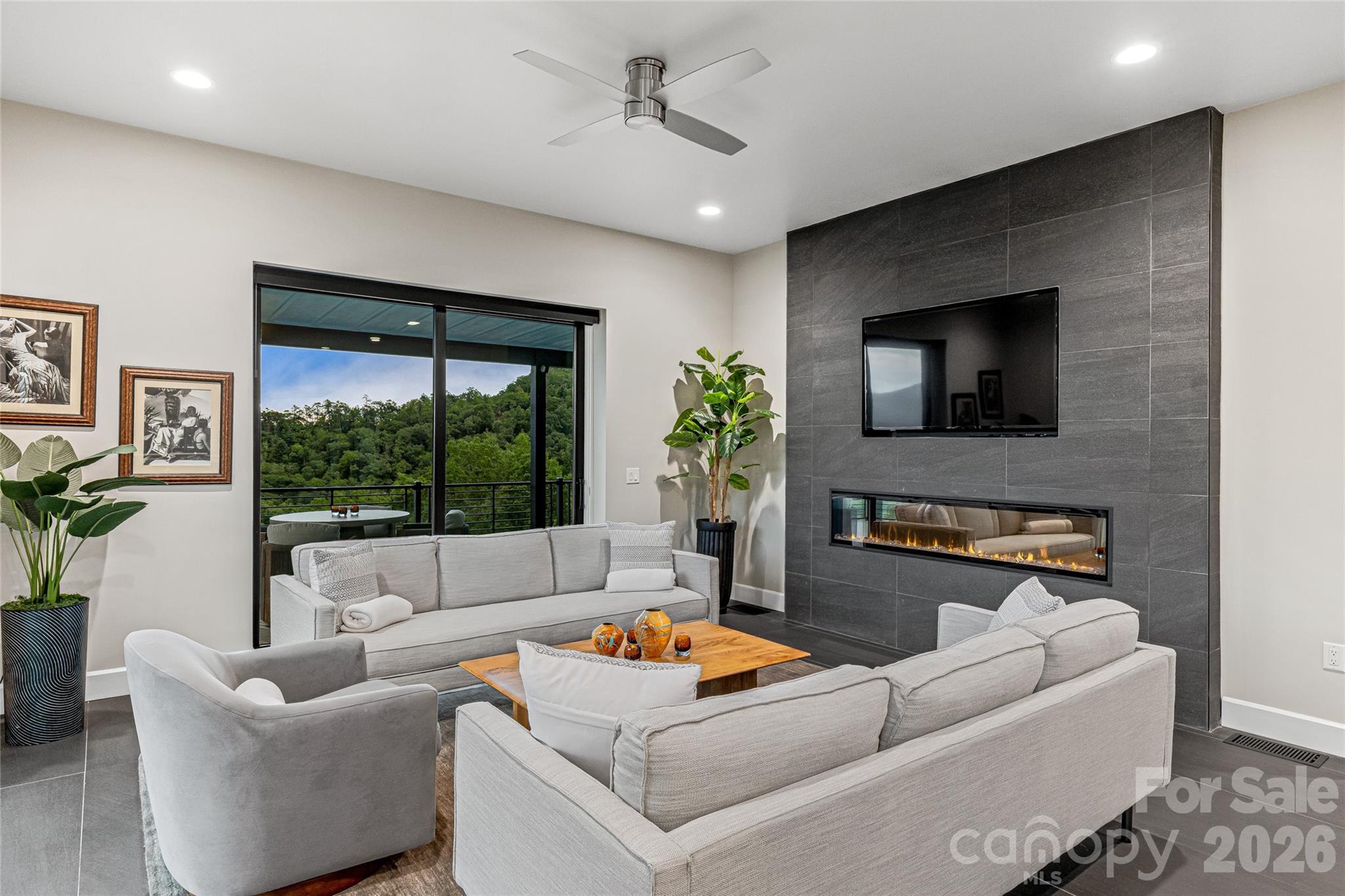 840 Fontana Trace Drive