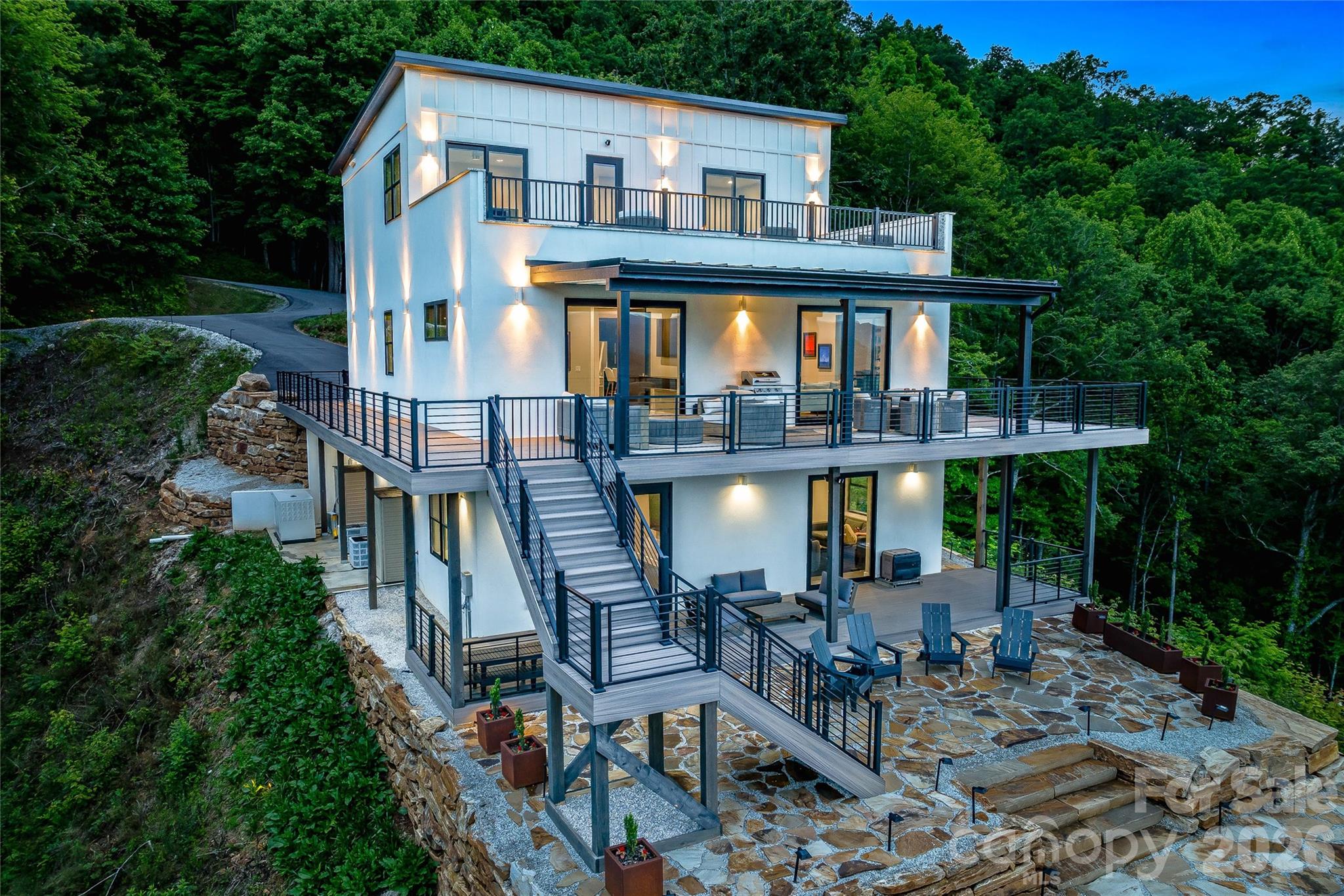 840 Fontana Trace Drive