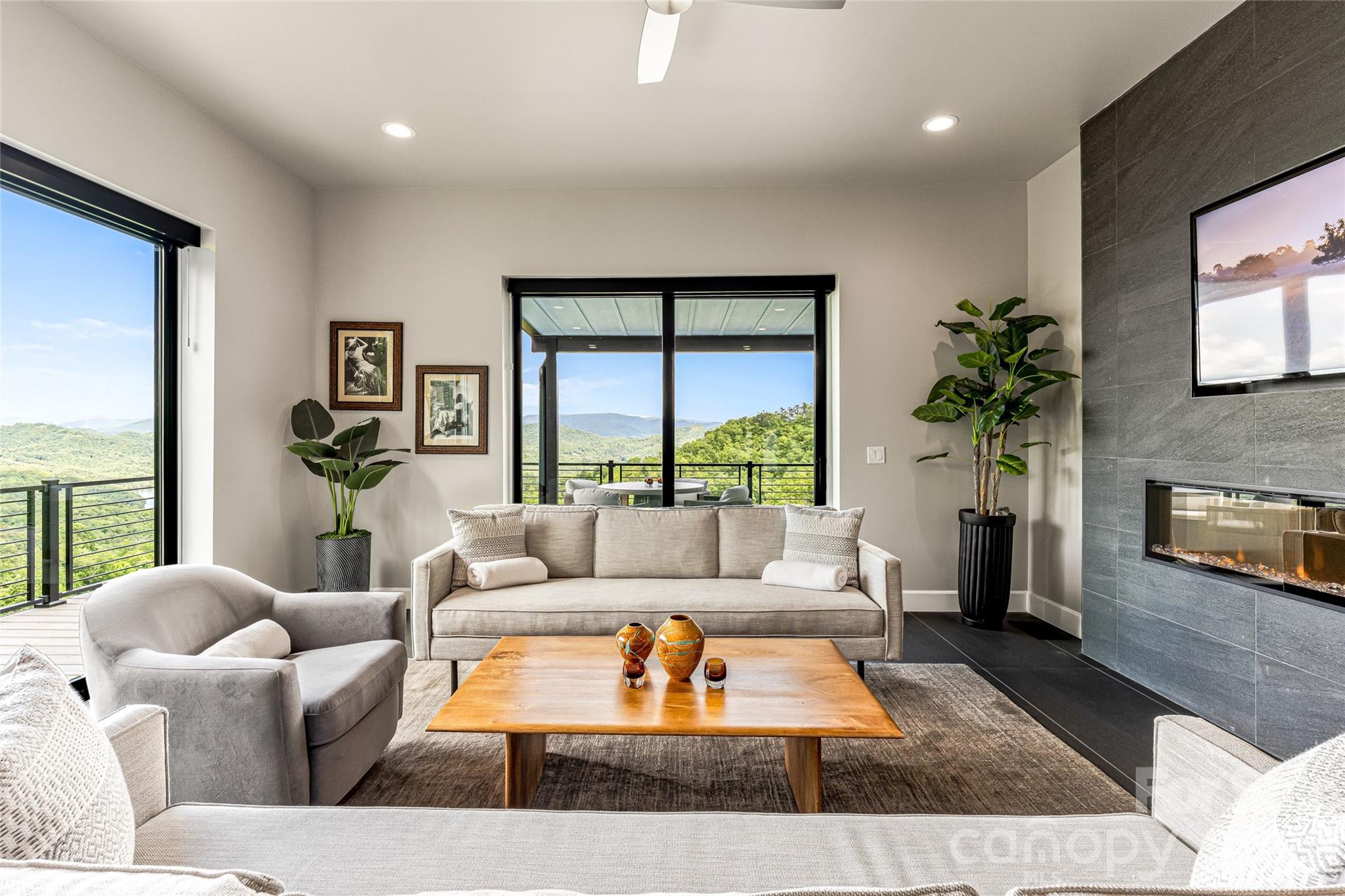 840 Fontana Trace Drive