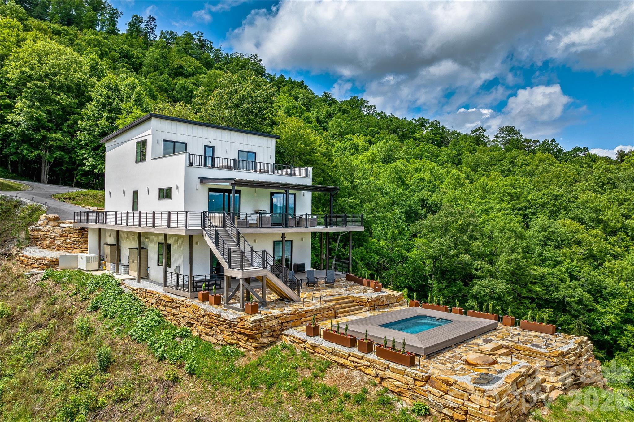 840 Fontana Trace Drive