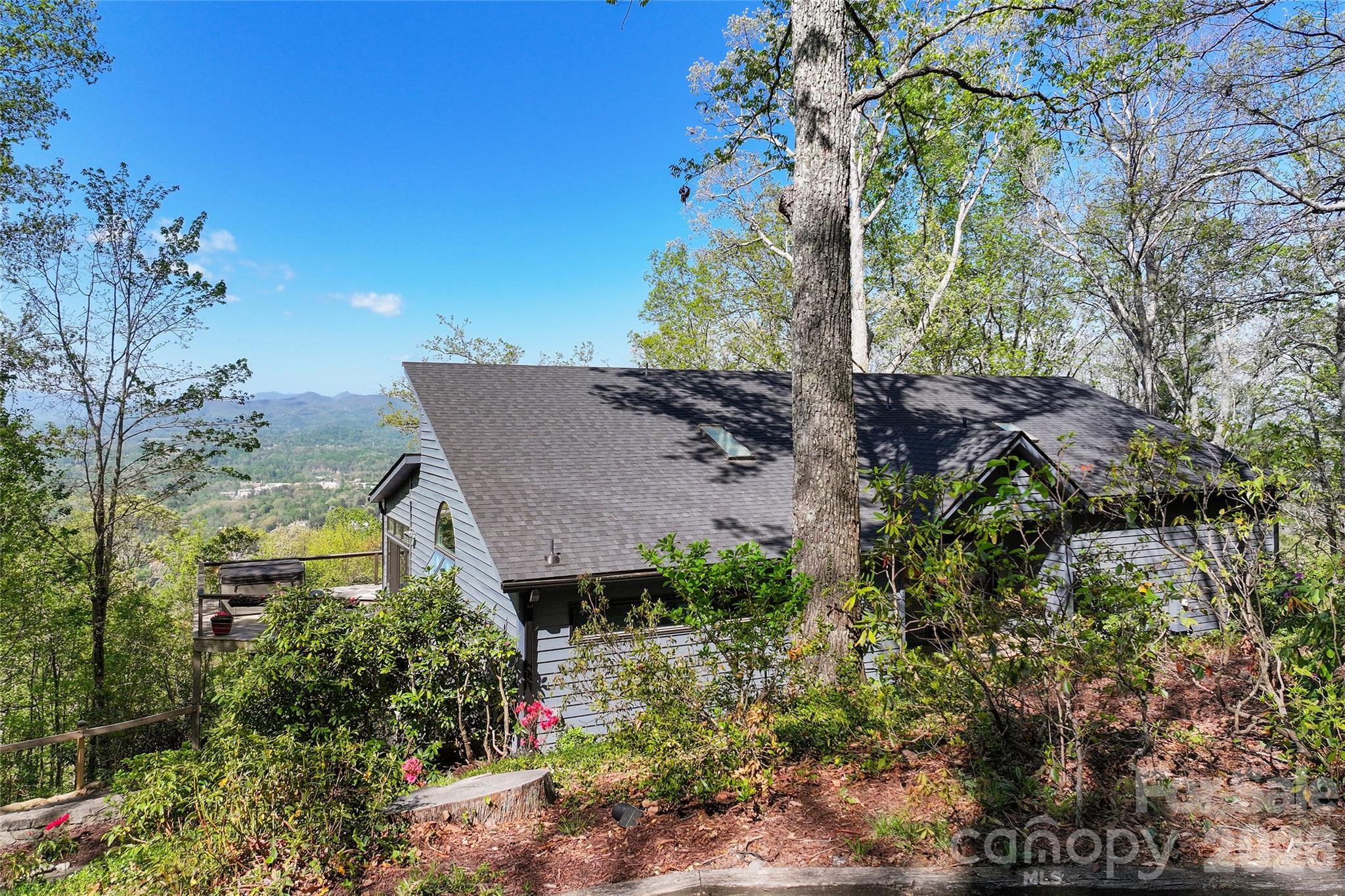 110 Crestwood Road