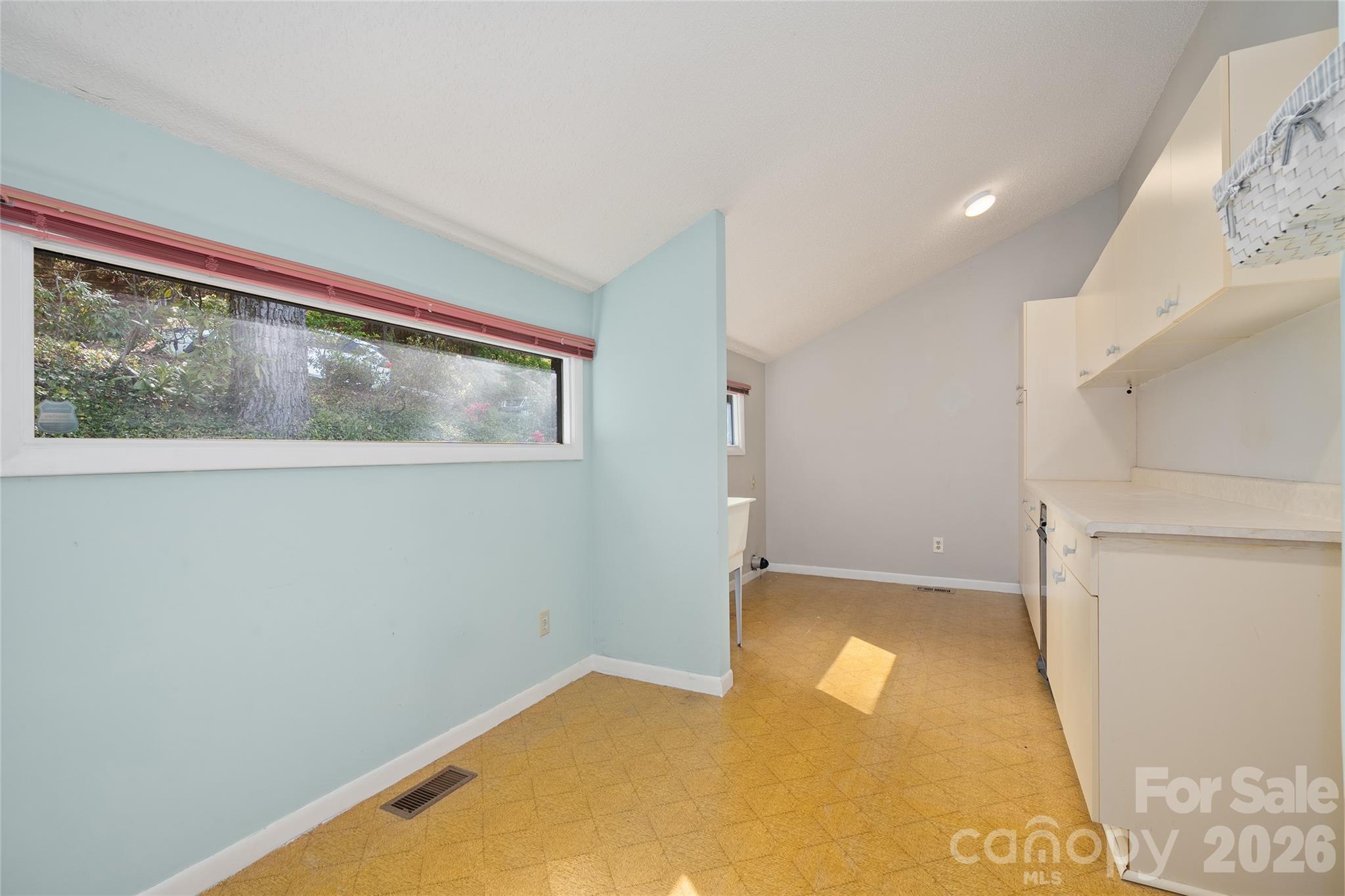 110 Crestwood Road