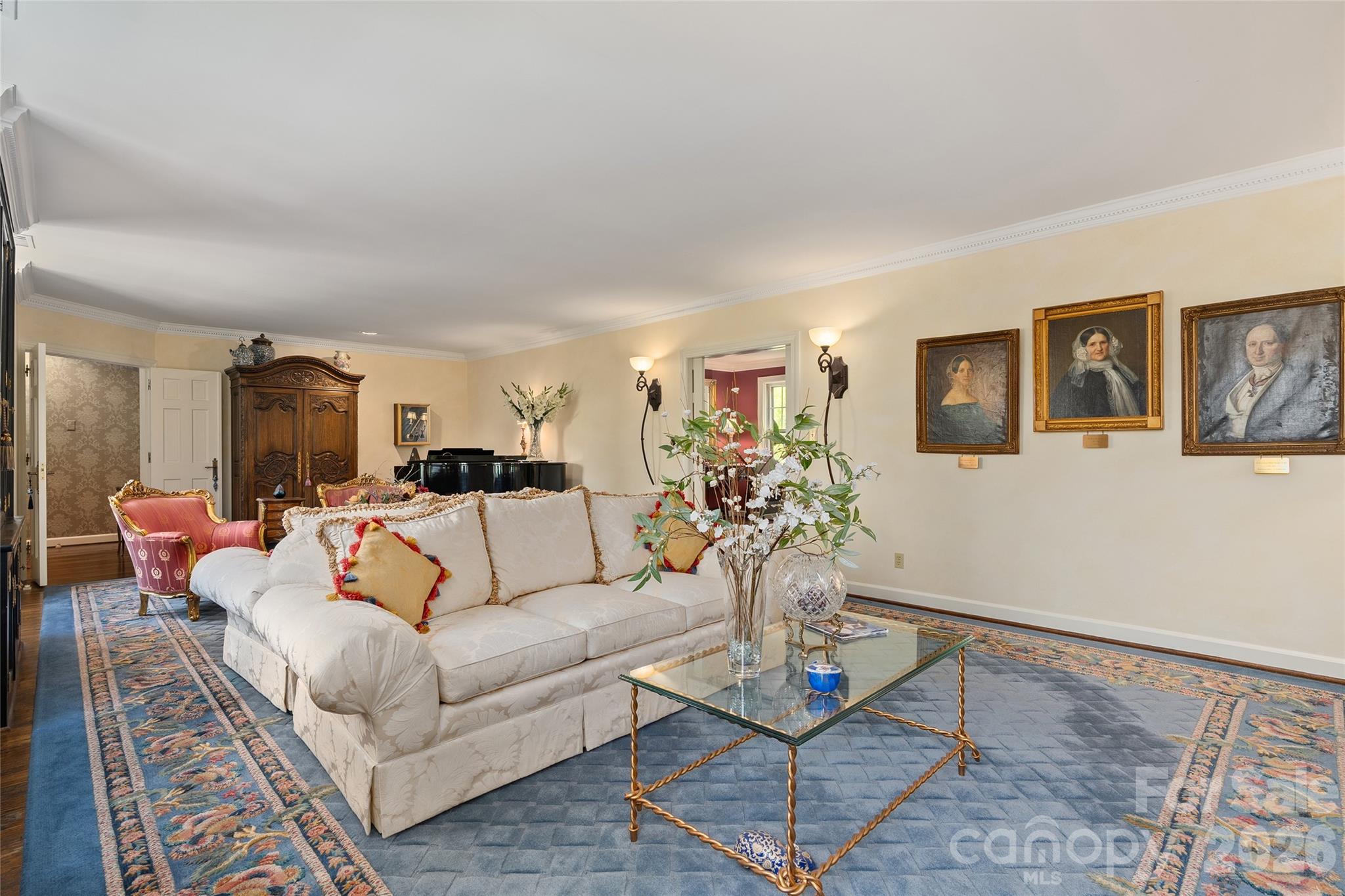 185 Macon Avenue Unit: B10