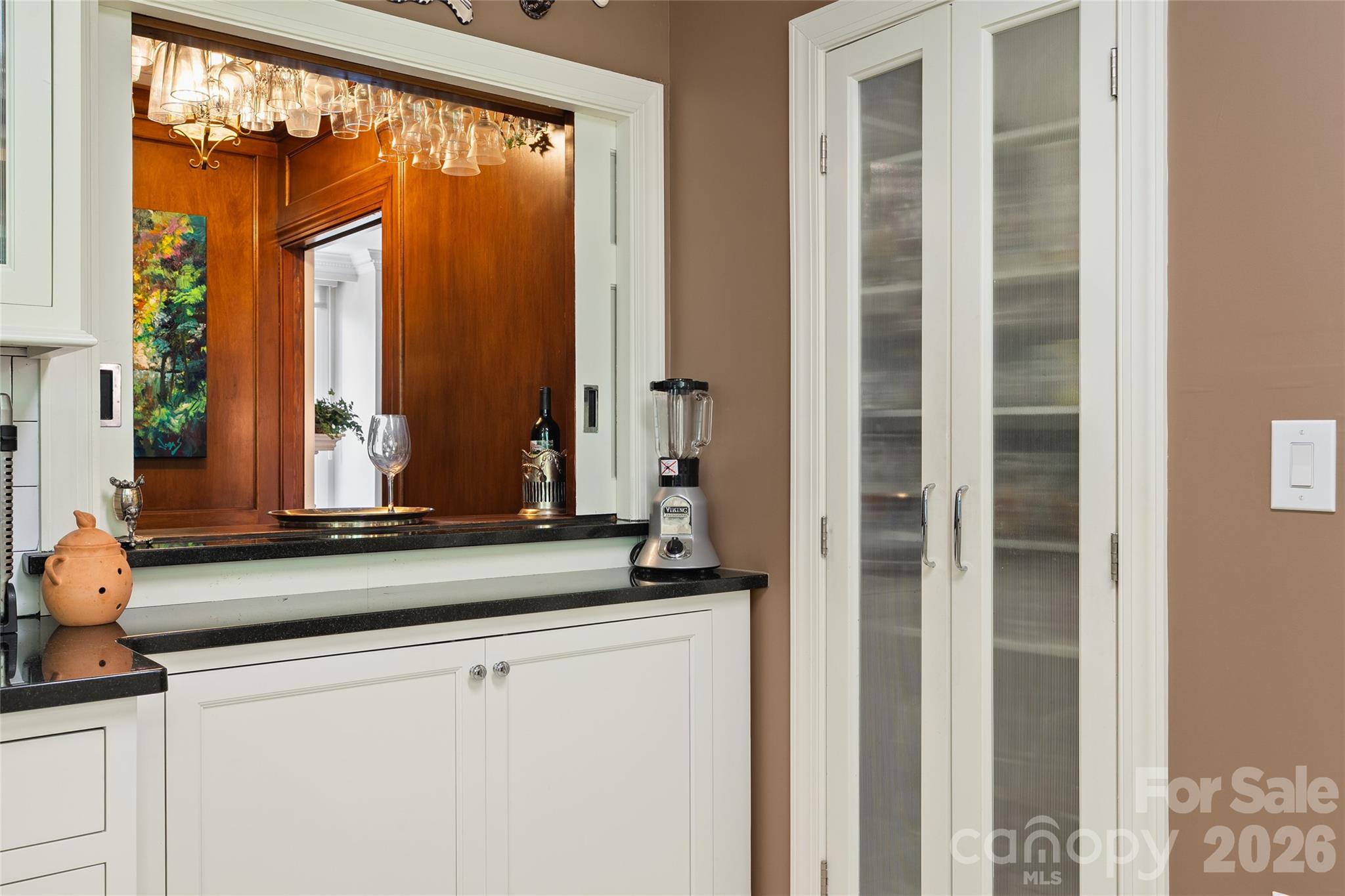 185 Macon Avenue Unit: B10
