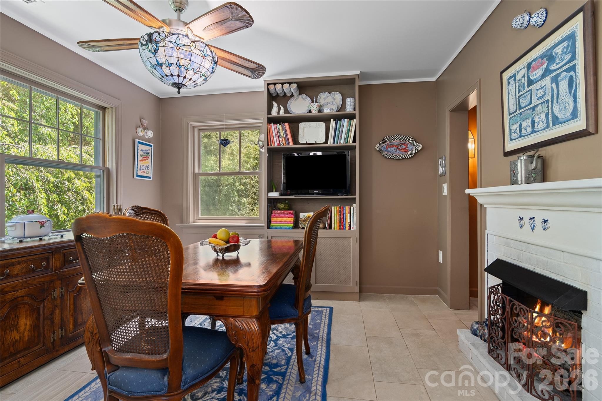 185 Macon Avenue Unit: B10