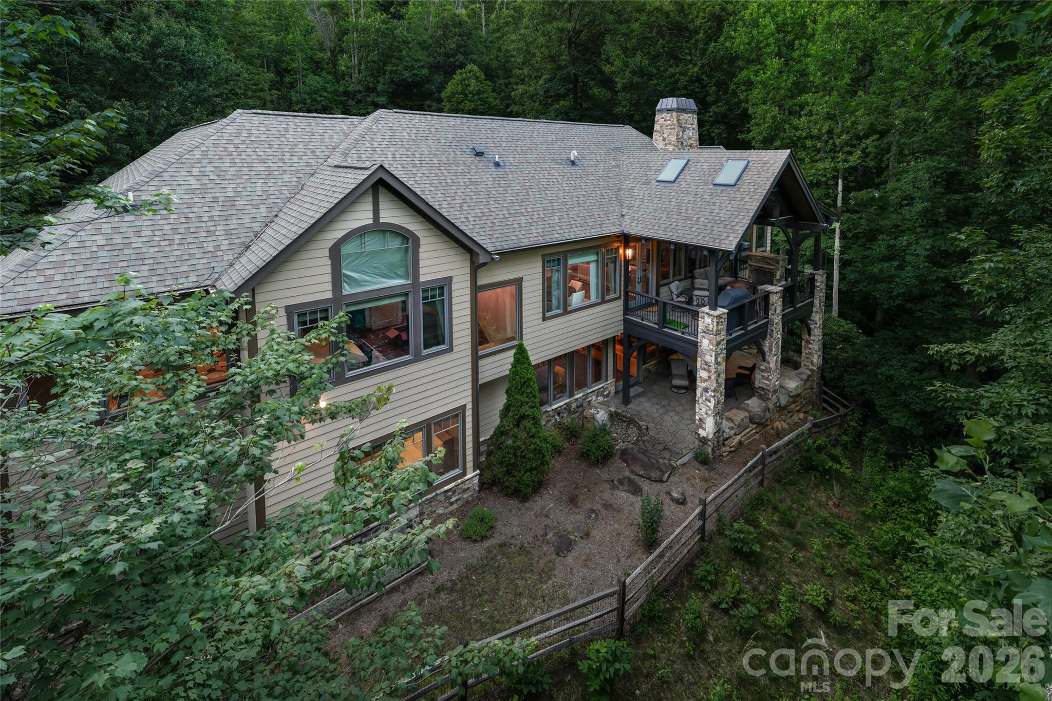 2 Cherokee Orchard Court