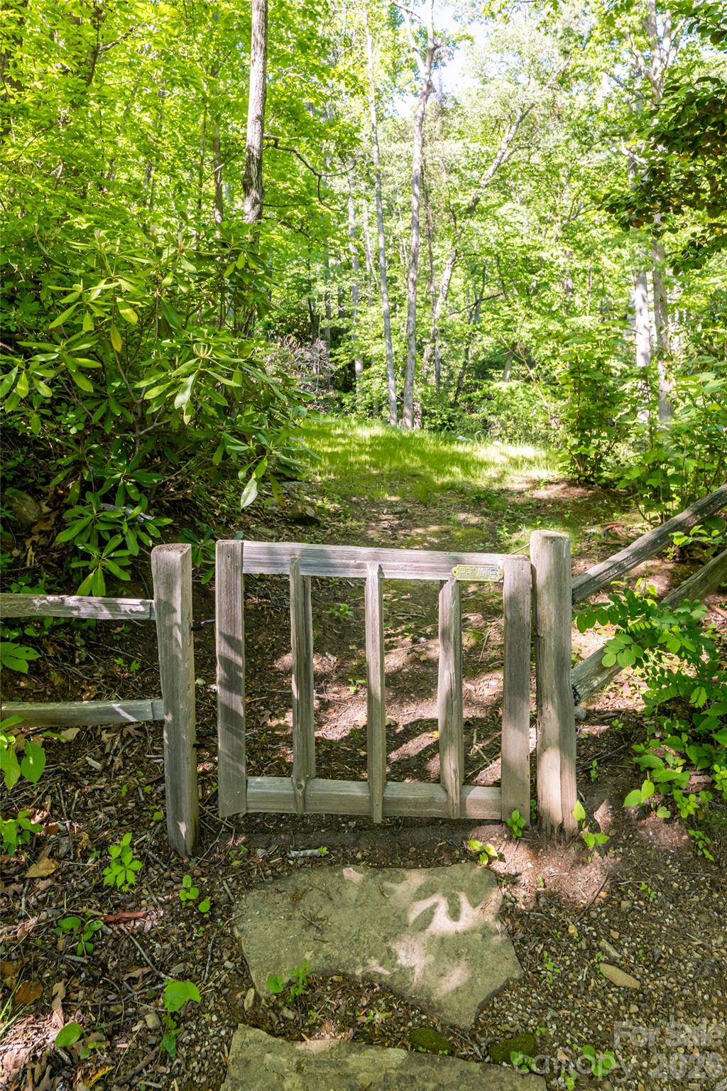 2 Cherokee Orchard Court