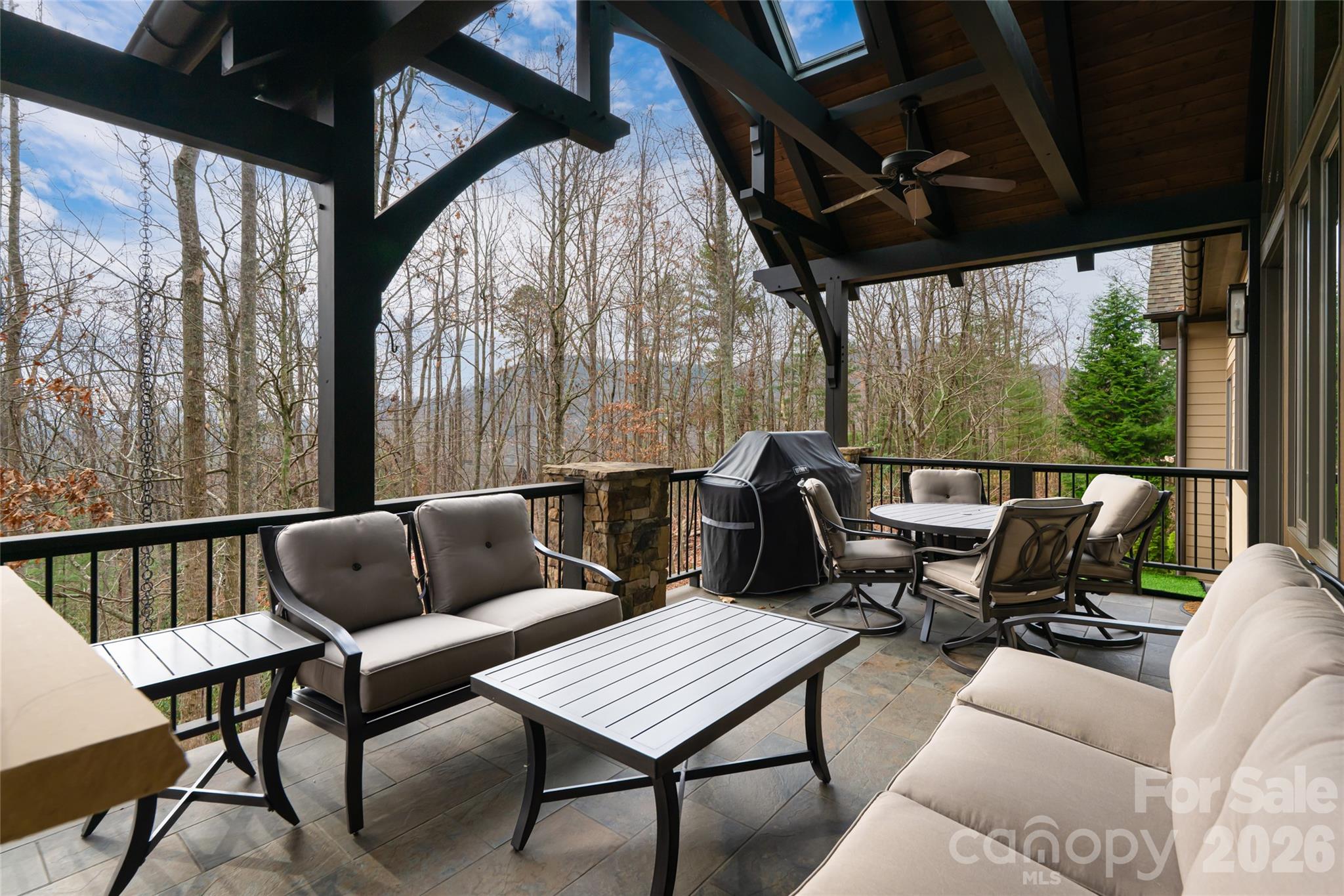 2 Cherokee Orchard Court