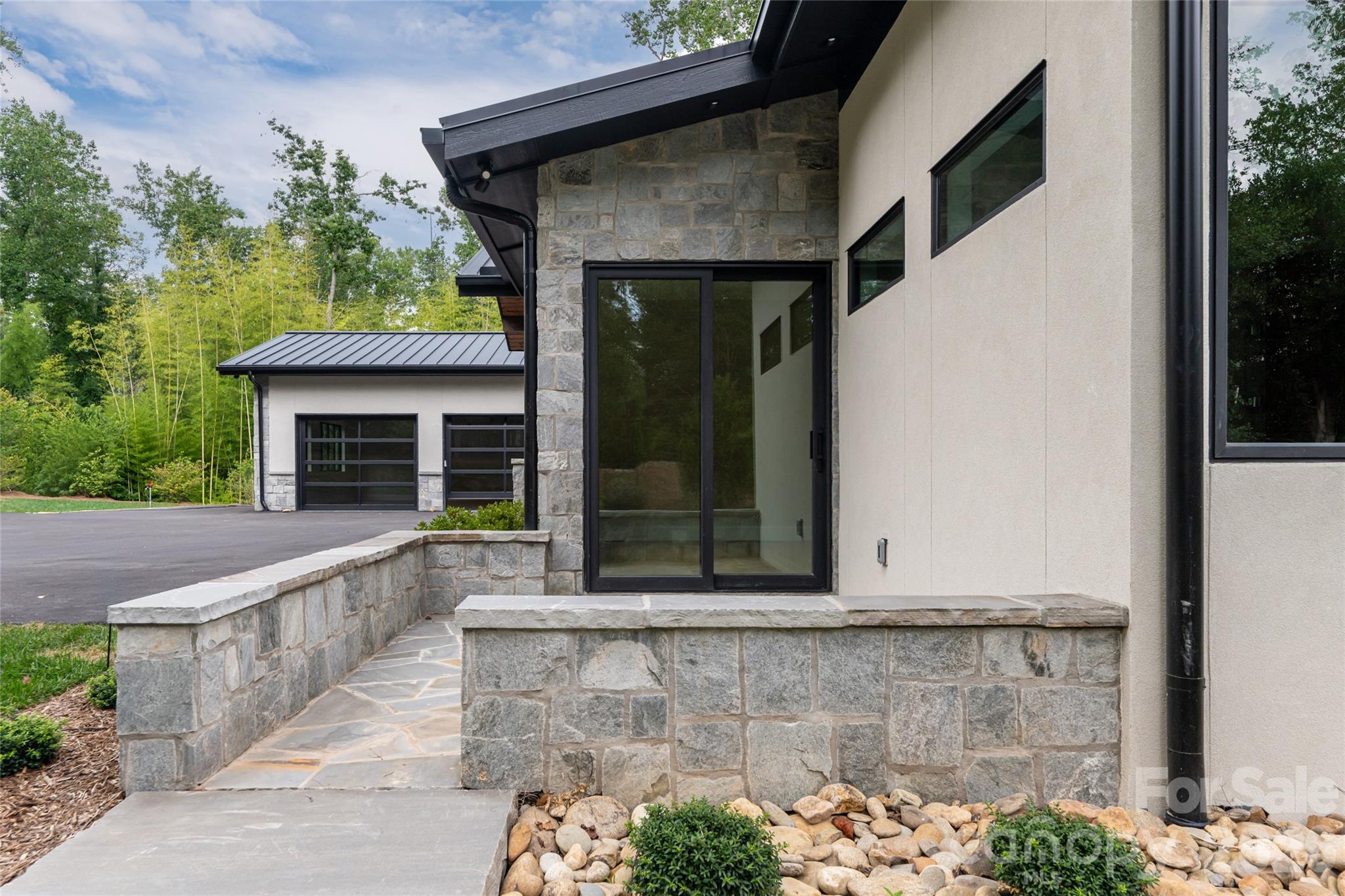 33 Busbee Road