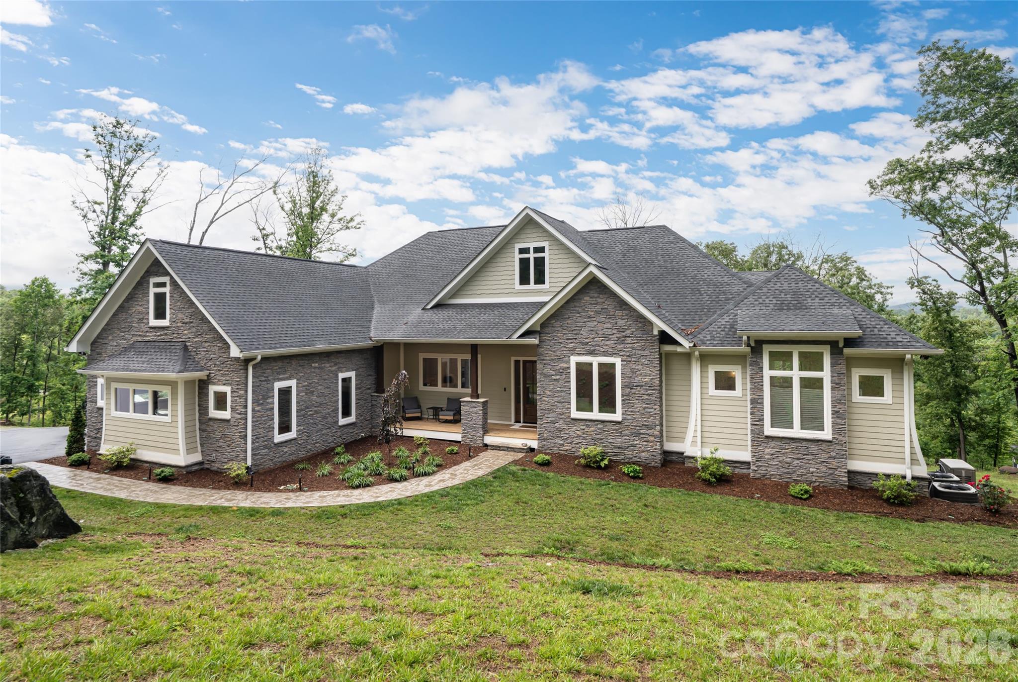 128 Saddle Ridge Drive