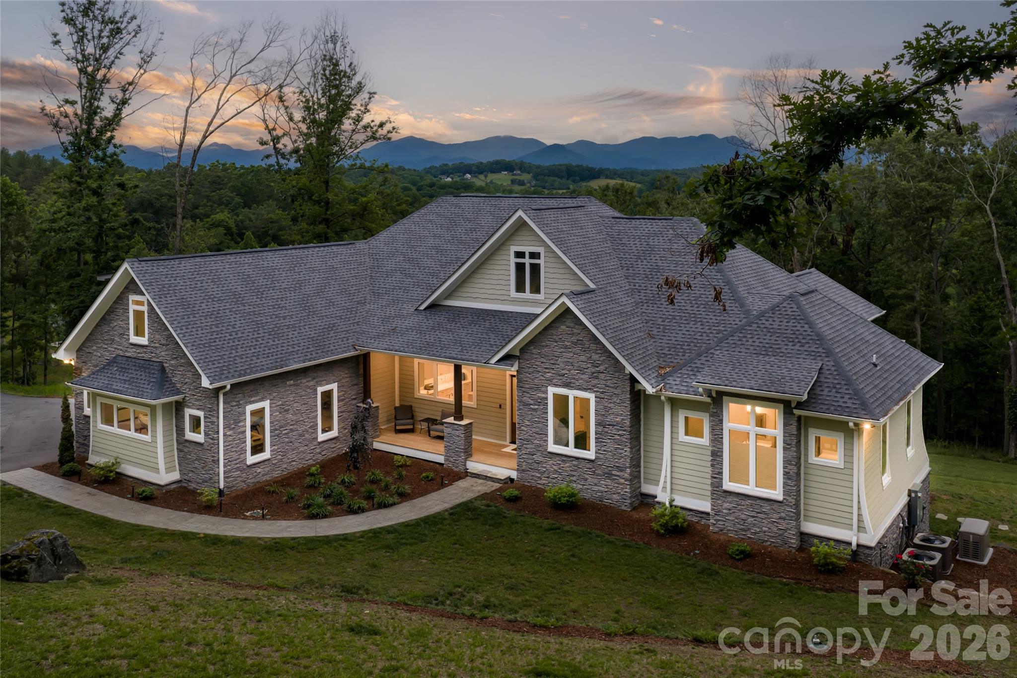 128 Saddle Ridge Drive