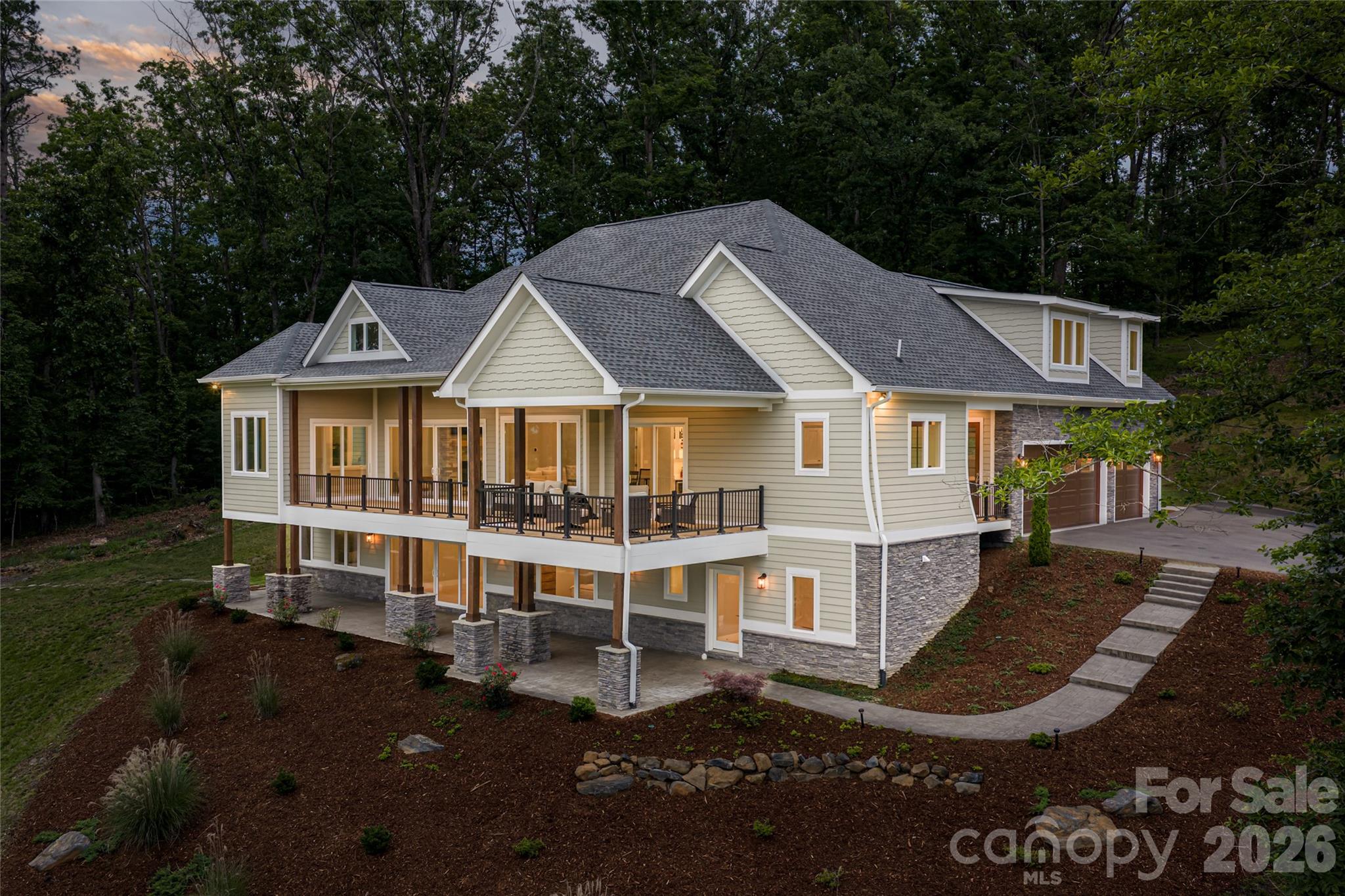 128 Saddle Ridge Drive