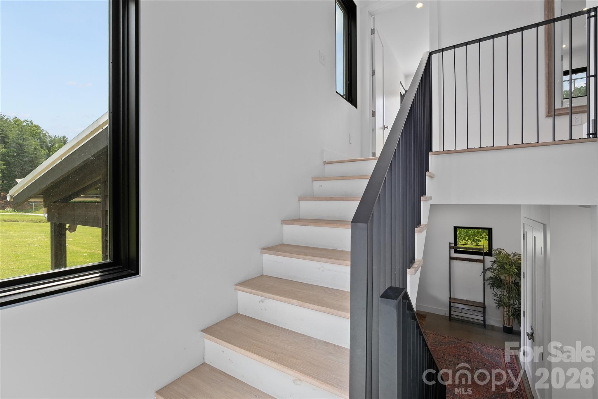 105 Loganberry Trail Unit: 1