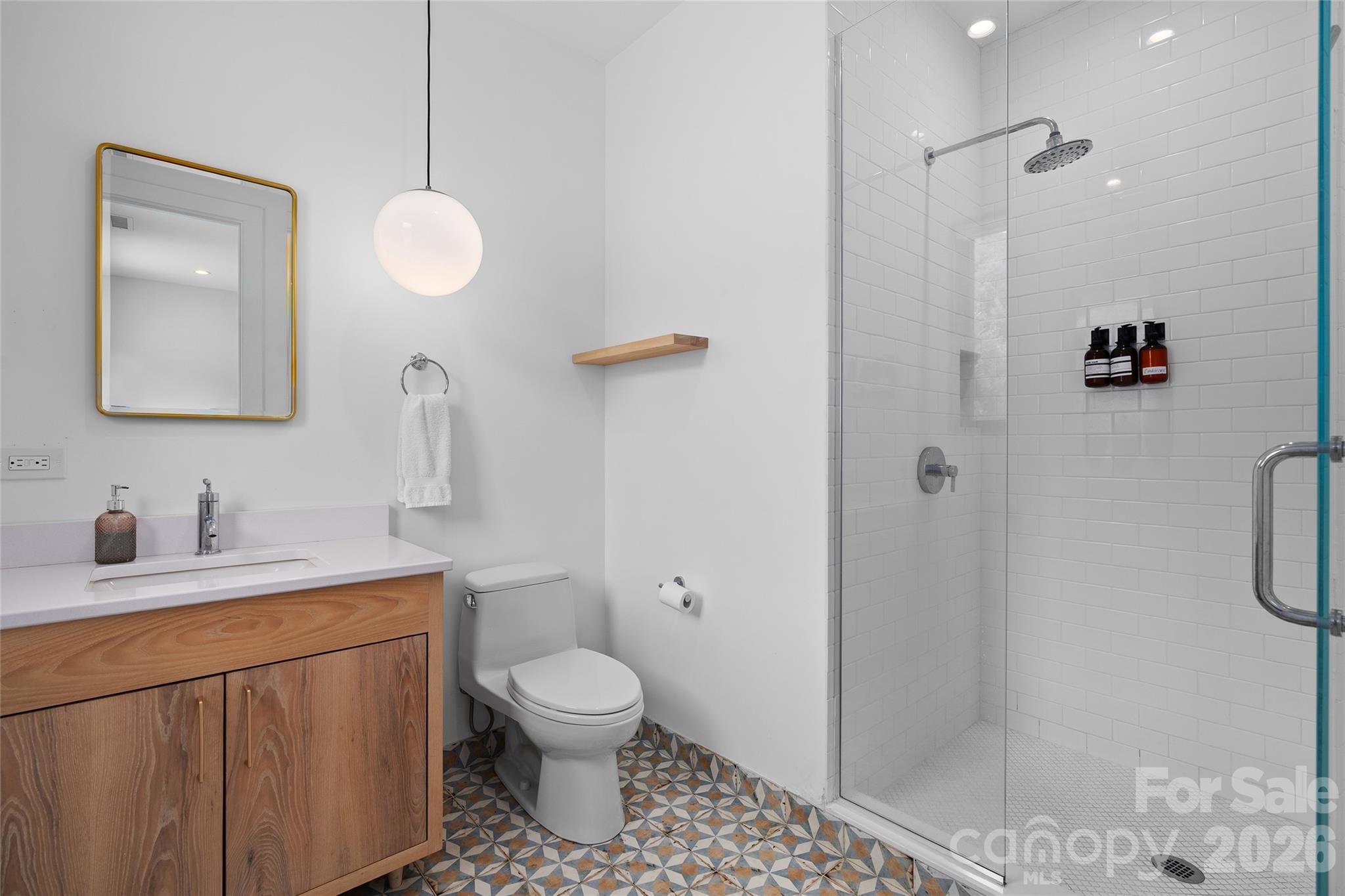 105 Loganberry Trail Unit: 1