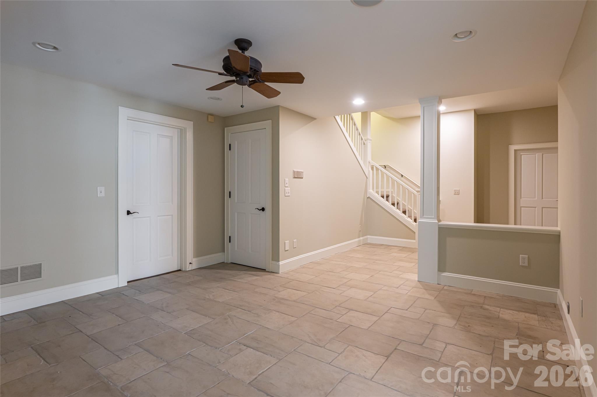 1116 Perch Fly Court
