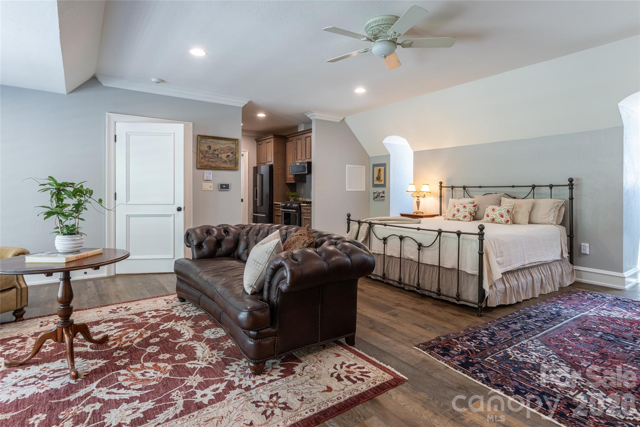 405 Ramble Way