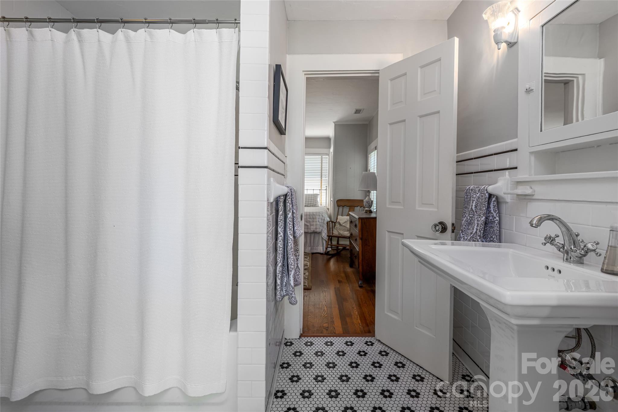 4 Buena Vista Road Unit: 66
