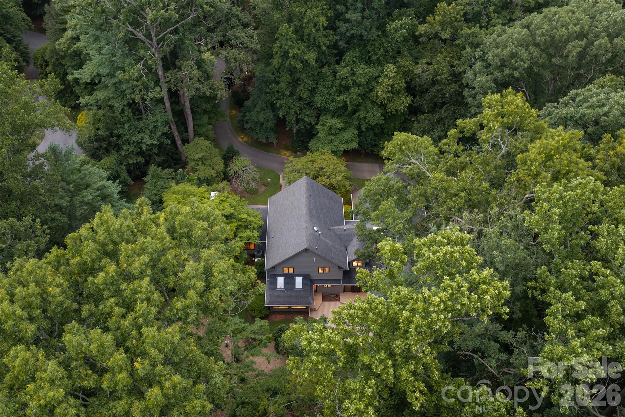 12 Stuyvesant Crescent