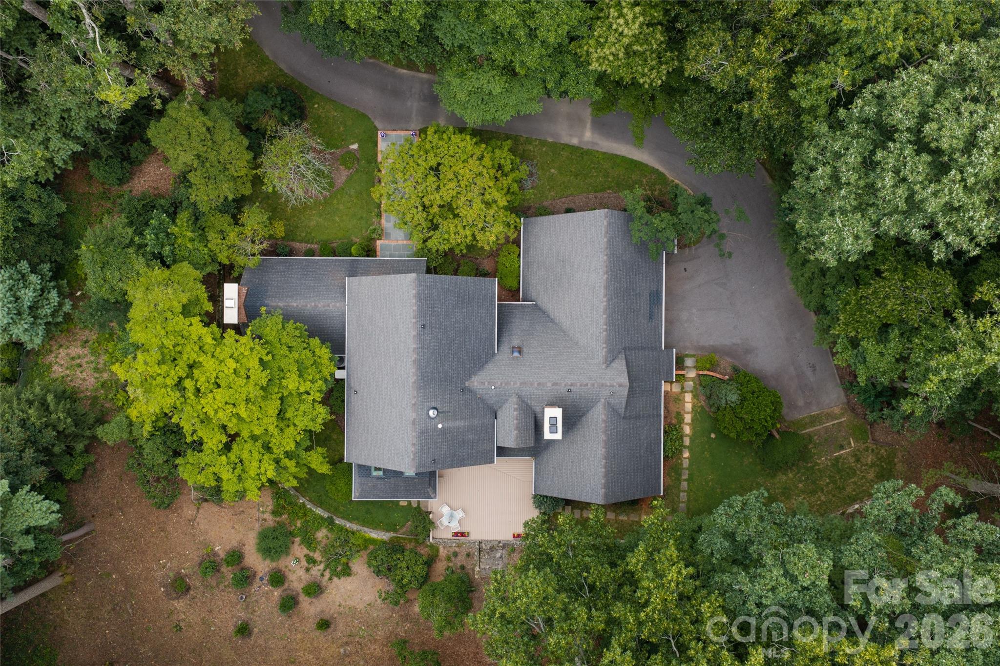 12 Stuyvesant Crescent