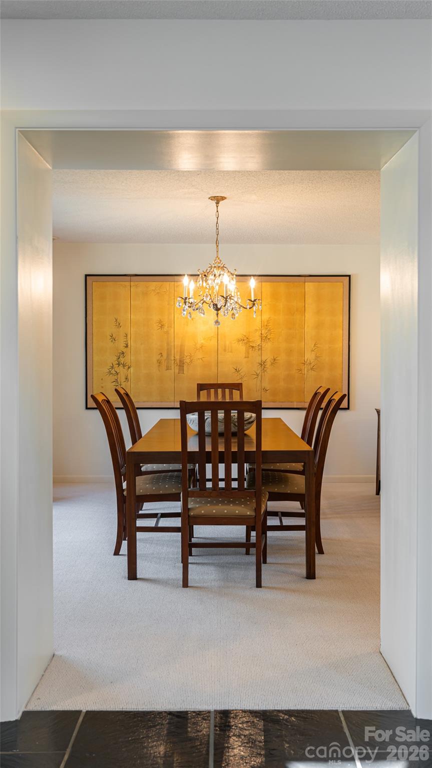 12 Stuyvesant Crescent