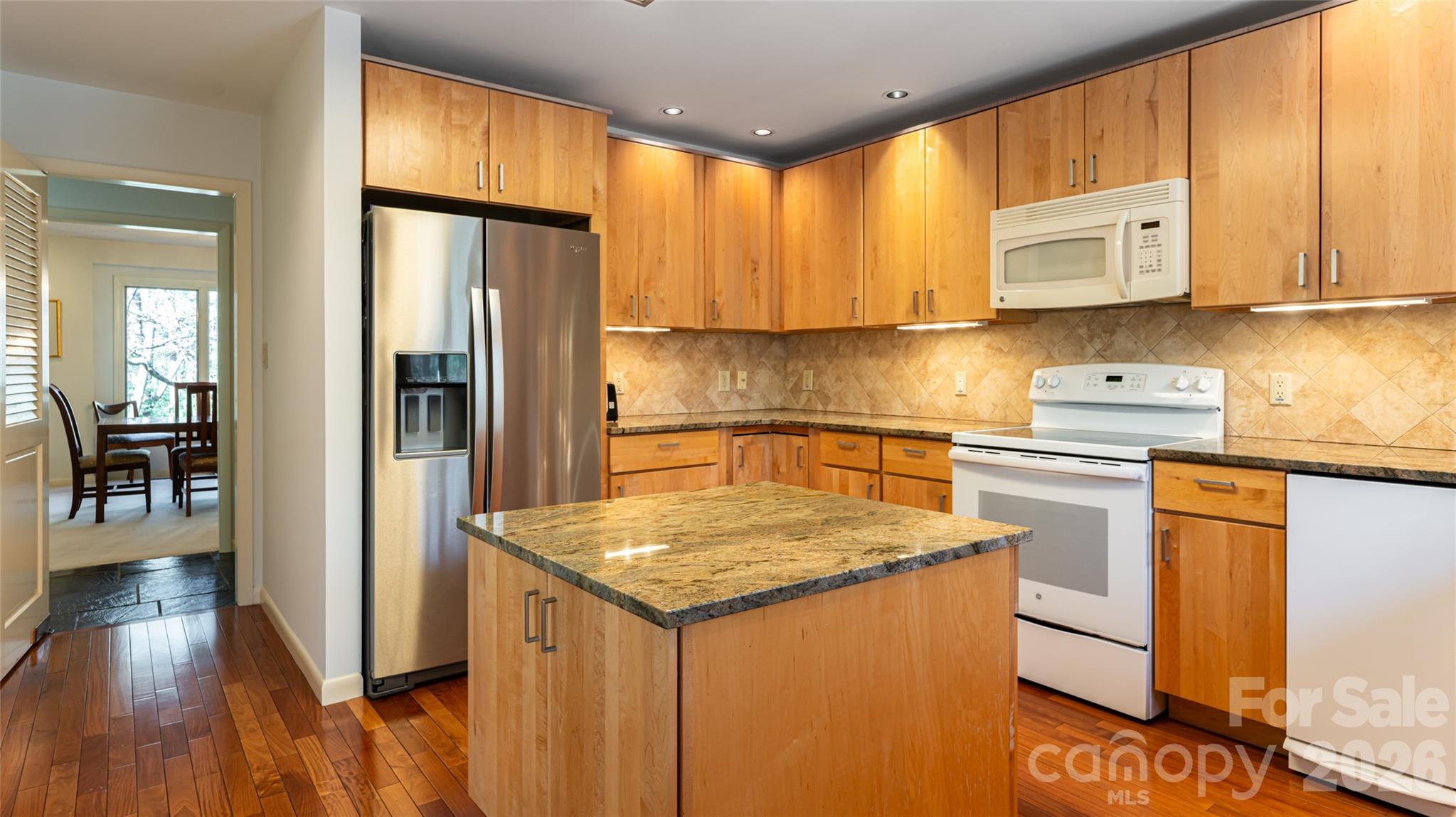 12 Stuyvesant Crescent
