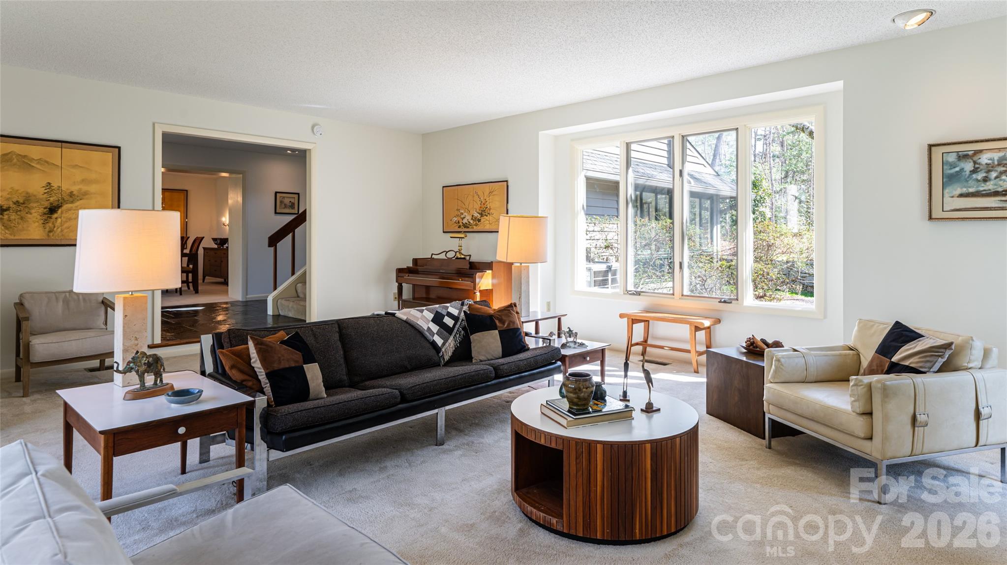 12 Stuyvesant Crescent